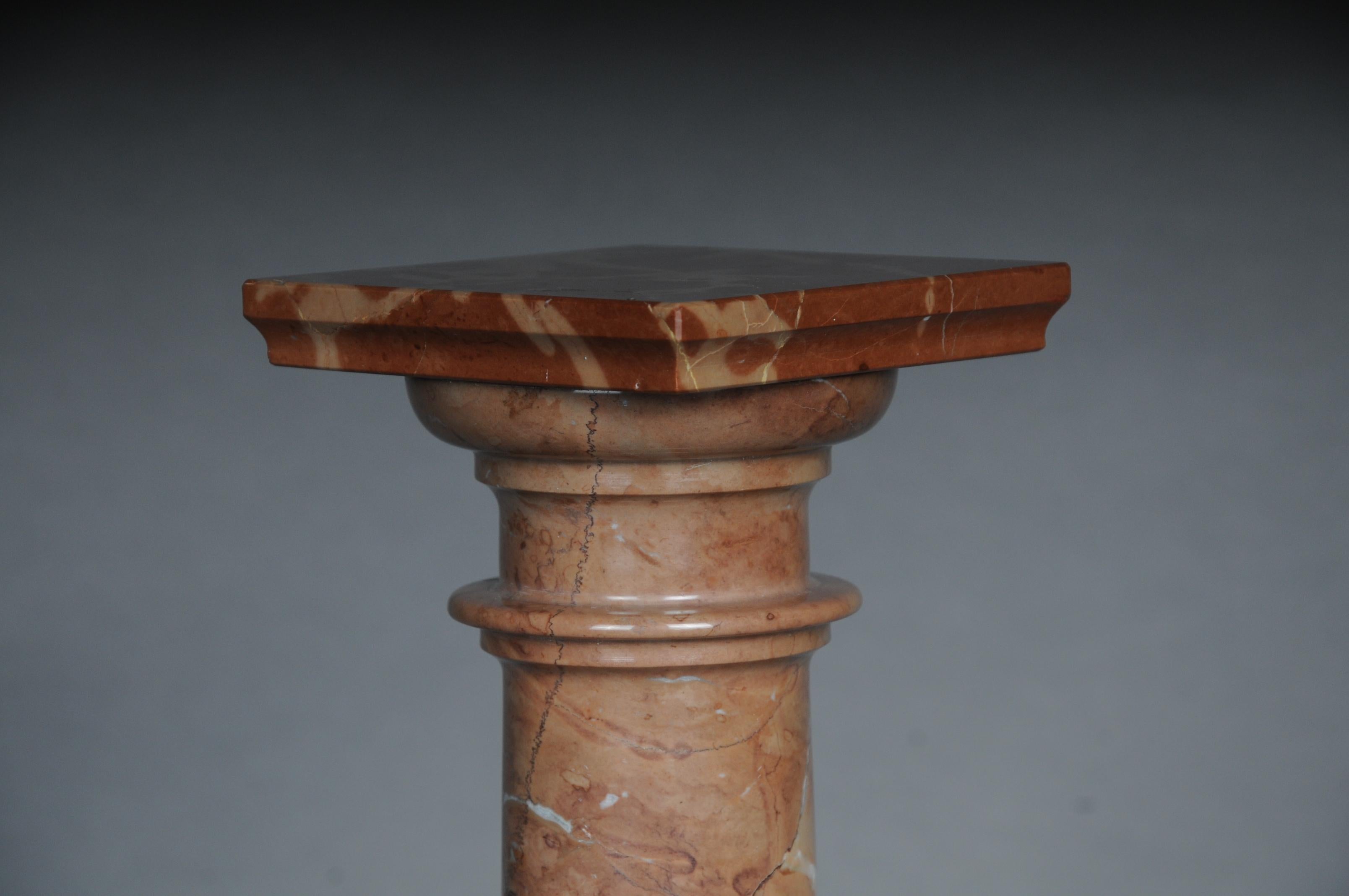 Delicate Marble Column Red Onyx, 20th Century For Sale 4