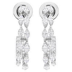 Boucles d
oreilles délicates en or blanc 18 carats, diamant naturel taille Marquise 1.60Ct