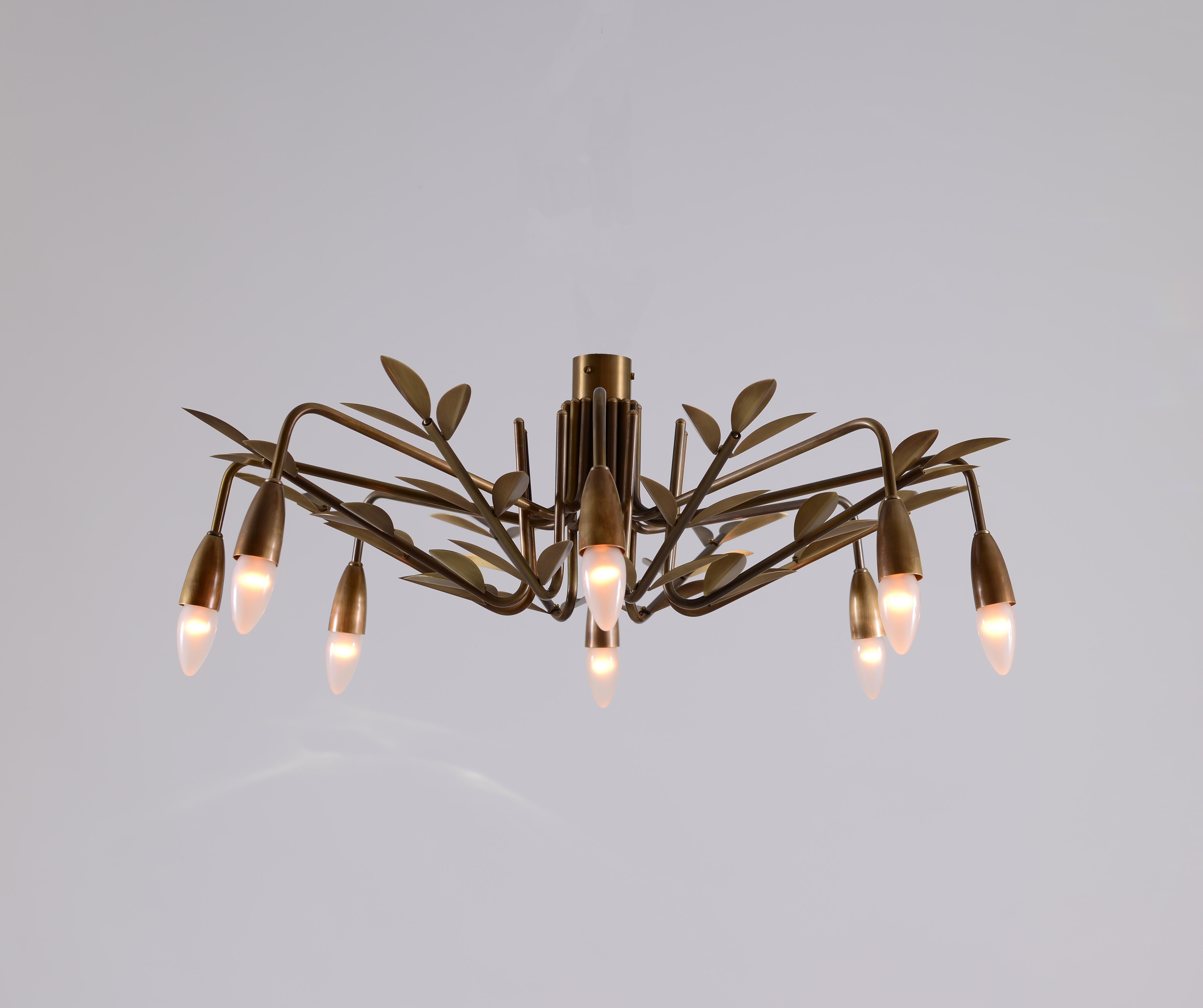 Hand-Crafted Delicate Mid-Century Modern 