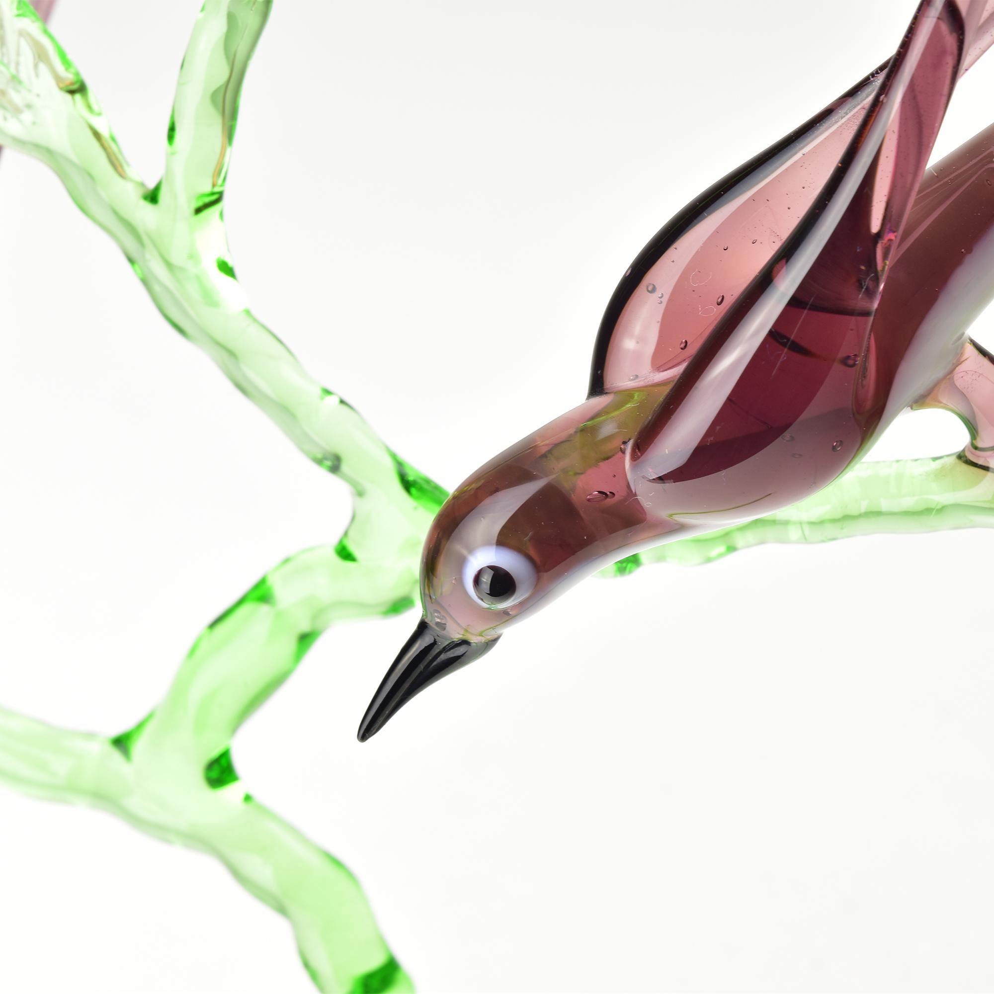 Delicate Mid Century Murano Art Glass Figurine Sculpture Swallows on a Branch en vente 5