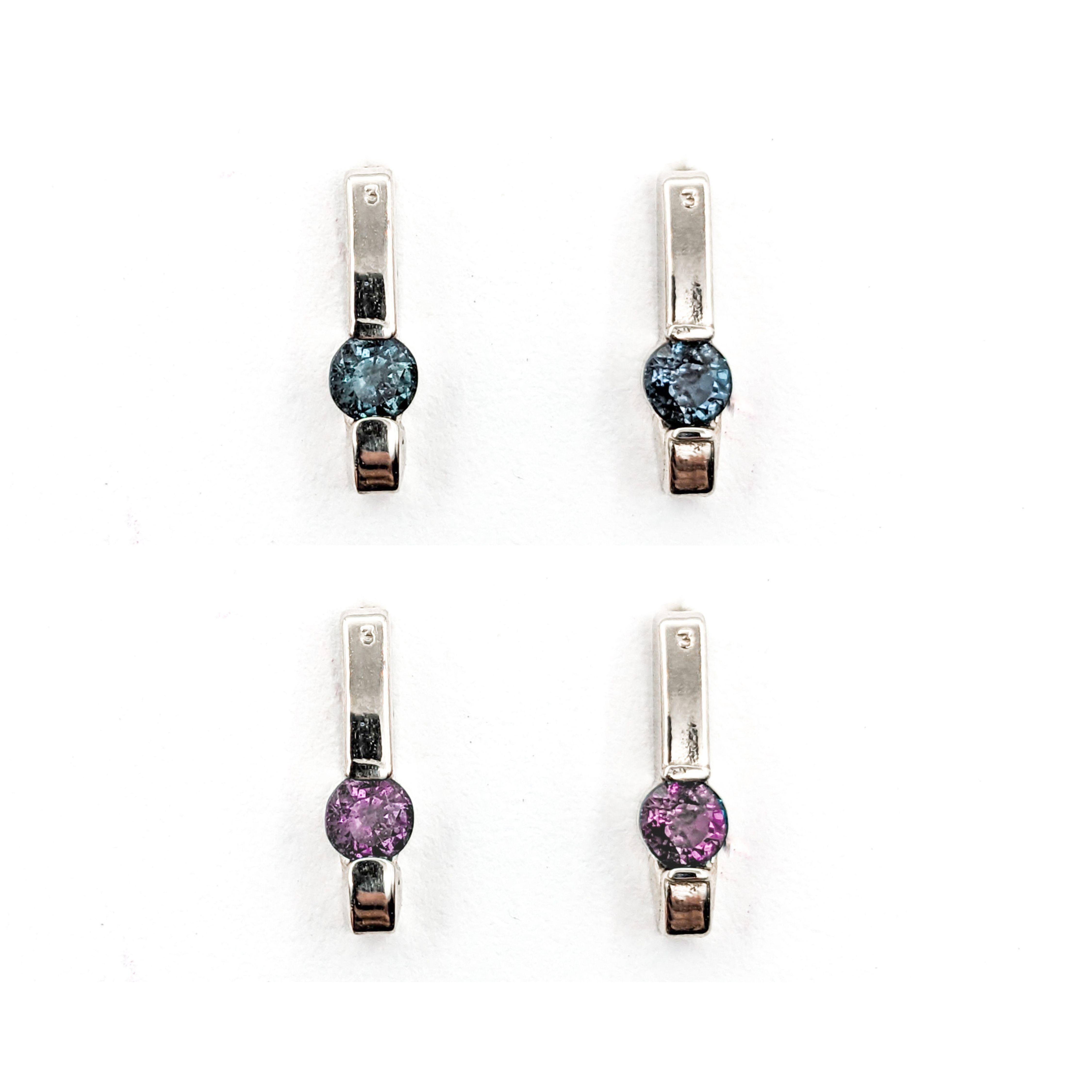 Zarte natürliche Alexandrit-Ohrstecker in Weißgold

Unsere atemberaubenden Ohrringe sind ein Meisterwerk des Designs und der Handwerkskunst in schlichtem 14-karätigem Weißgold. Diese eleganten Ohrstecker werden durch die bezaubernde Schönheit von