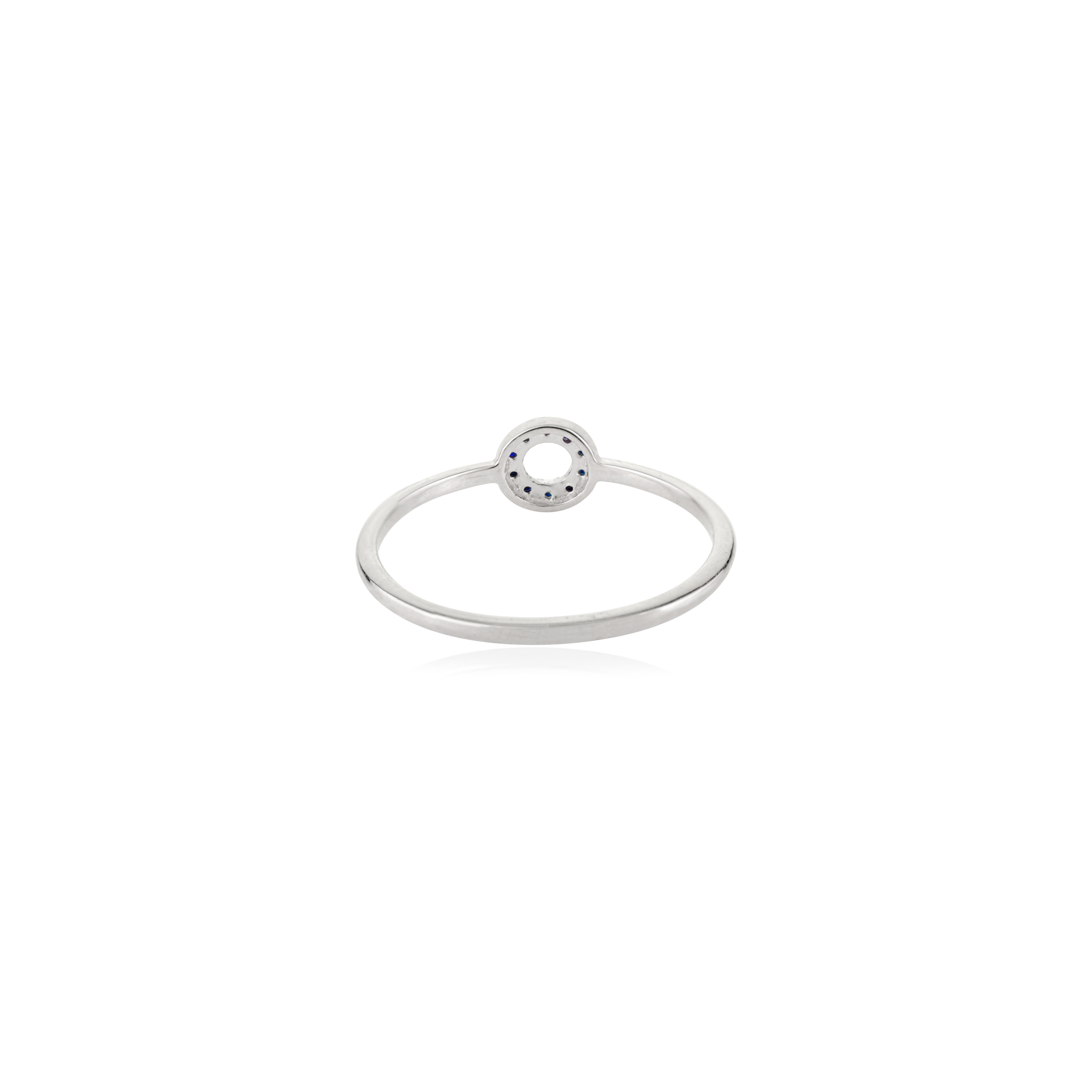 Im Angebot: Delicate Open Halo Circle Blue Sapphire Ring in 14k White Gold Everyday Jewelry () 5