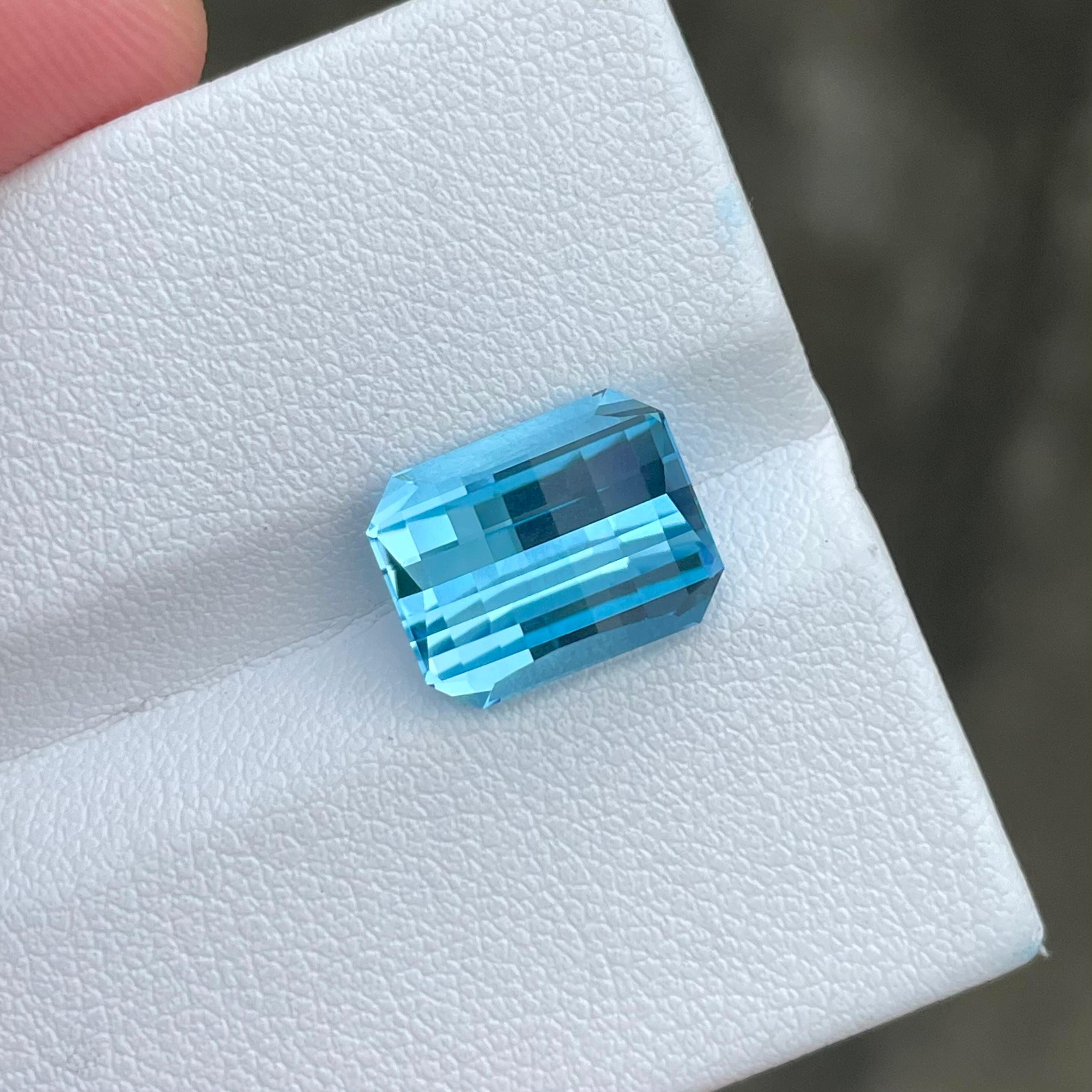 Weight 7.40 carats 
Dimensions 11.7 x 9.3 x 7.1 mm
Treatment Heated 
Origin Madagascar 
Clarity Loupe Clean 
Shape Octagon 
Cut Oppose Bar Pixel 



Discover the exquisite allure of a 7.40-carat Oppose Bar Pixel Cut Swiss Blue Topaz, a natural