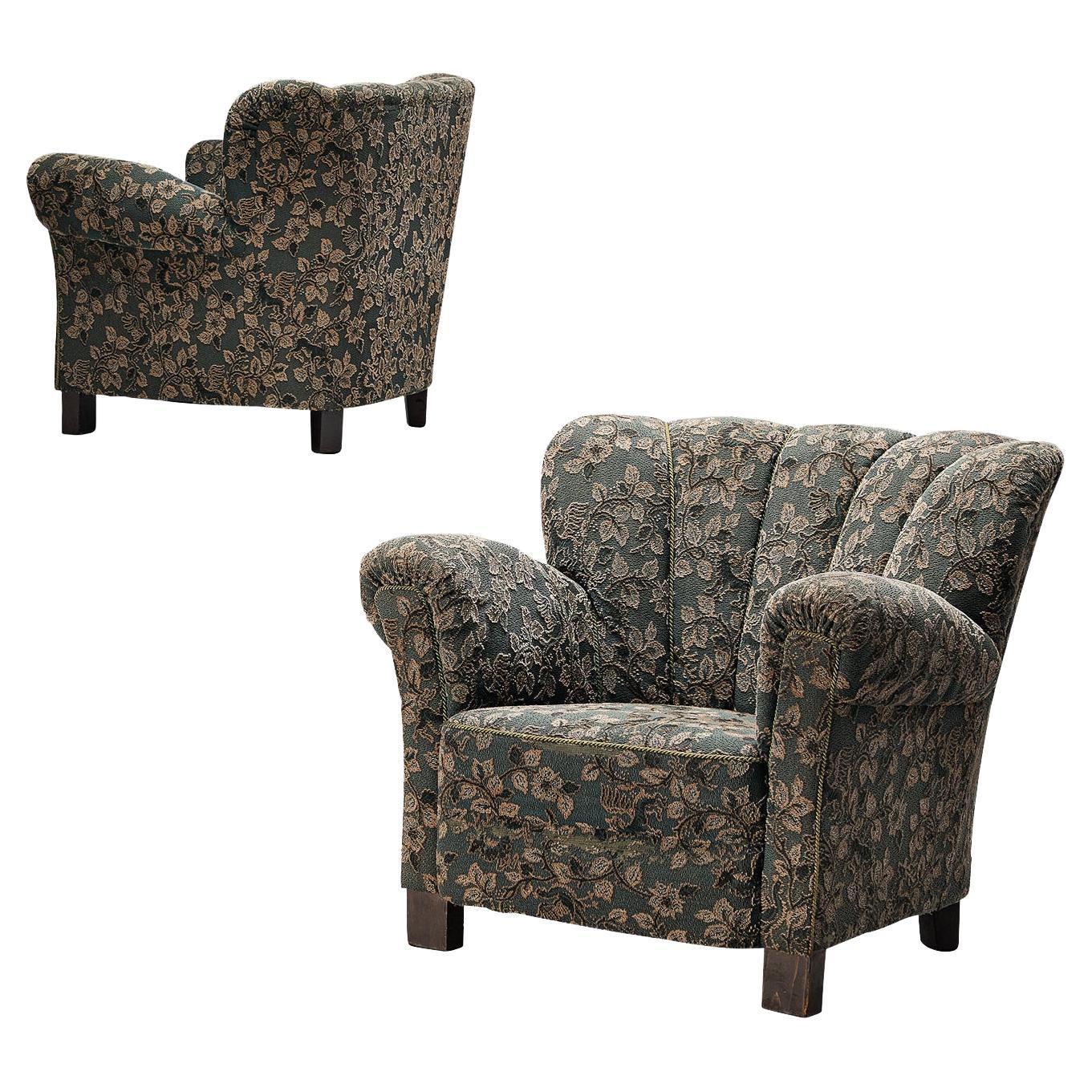 Delicate Pair of Lounge Chairs in Green and Beige Floral Upholstery 