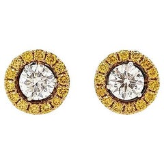 GIA-zertifizierte Ohrringe aus 18 Karat Gold mit runden weißen und gelben Diamanten im Brillantschliff