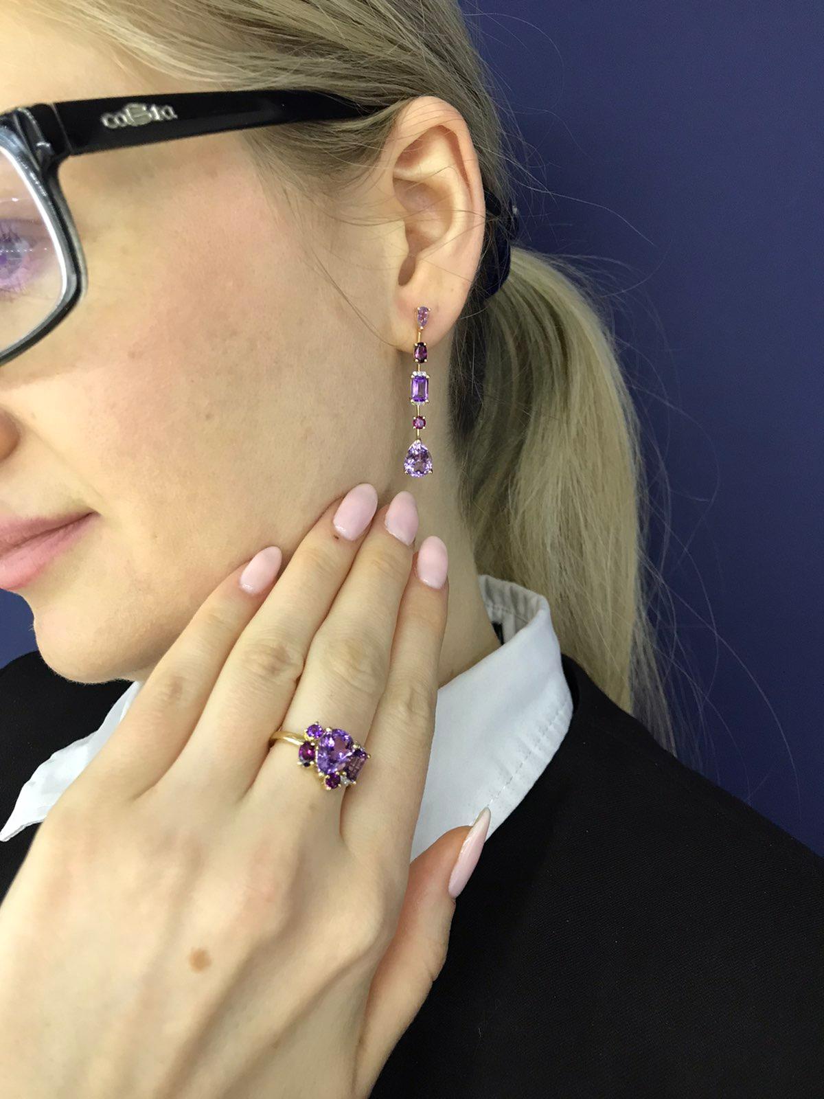 Delicate Precious Diamond Garnet Amethyst Fabulous Yellow Gold Earrings In New Condition For Sale In Montreux, CH