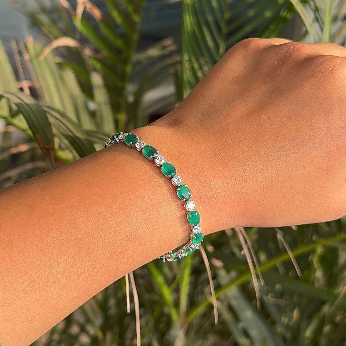 Oval Cut Delicate Prong Set Emerald Birthstone Silver Tennis Bracelet for Graduation Gift For Sale
