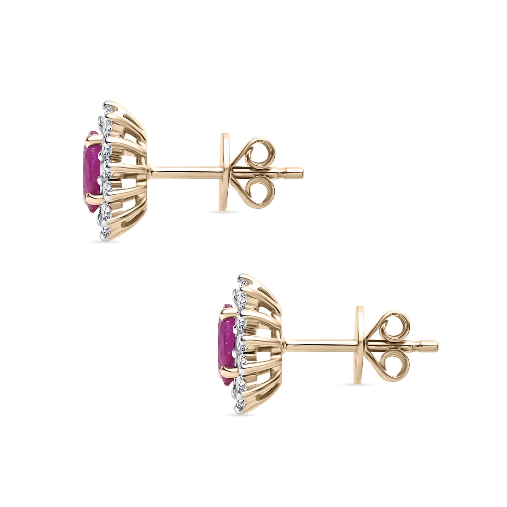 Moderniste Boucles d'oreilles en or jaune 14k avec diamant et halo de rubis Cadeau de fête des mères en vente