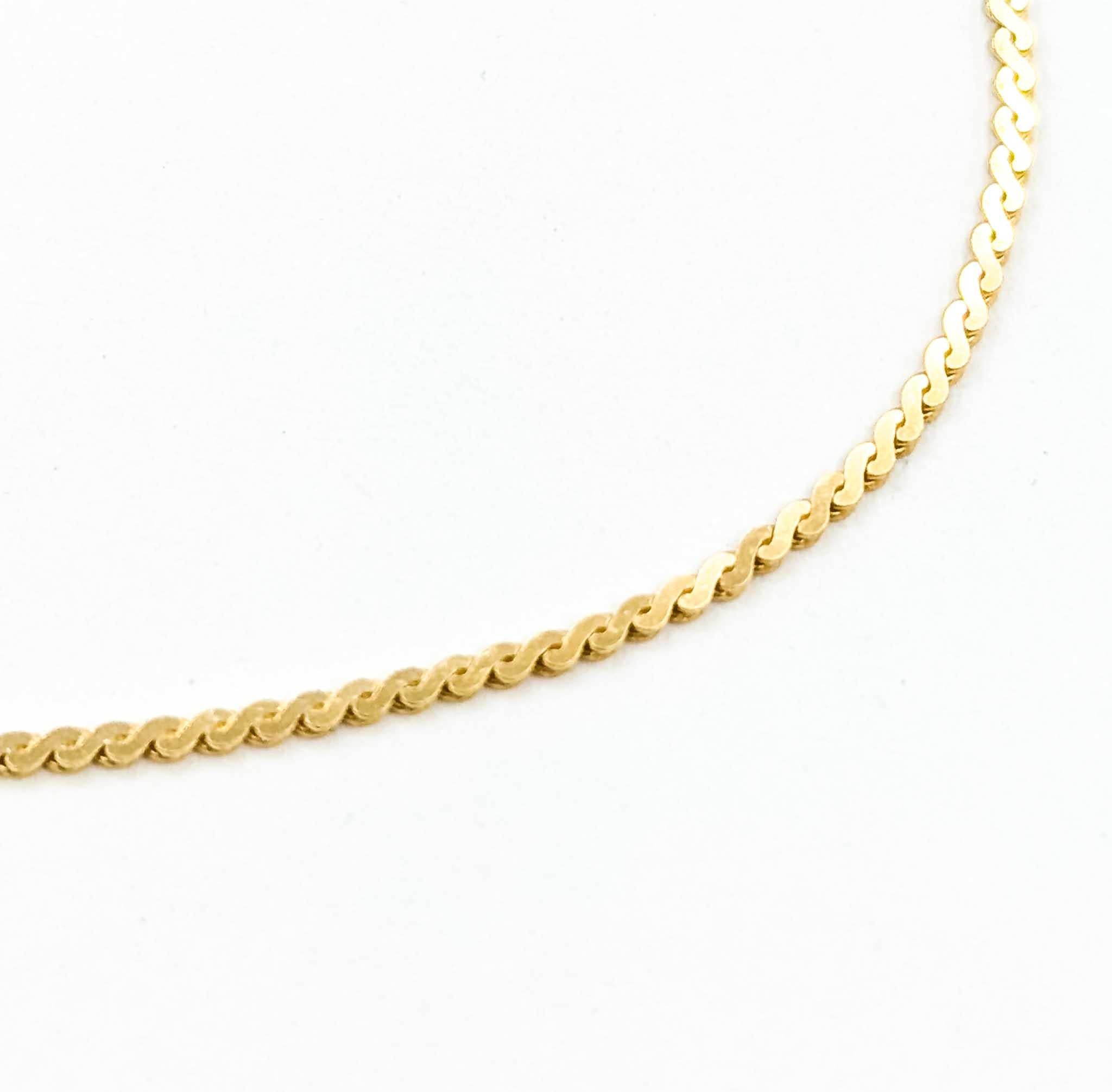 Delicate S-Link Bracelet in 14k Yellow Gold in vendita 1
