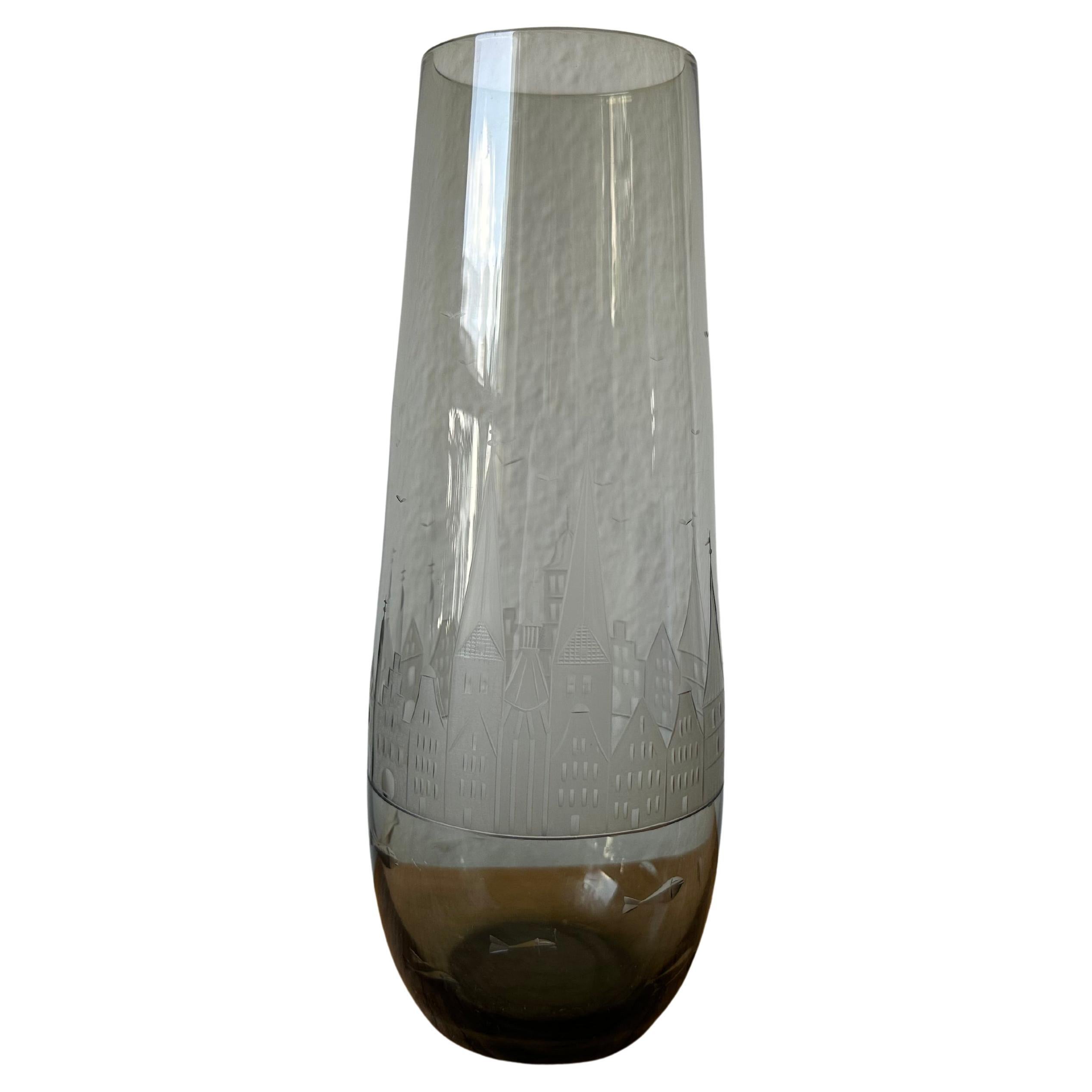 Delicate Smoky Grey Glass Vase by Carl Rotter, Lübeck Skyline Engraving For Sale