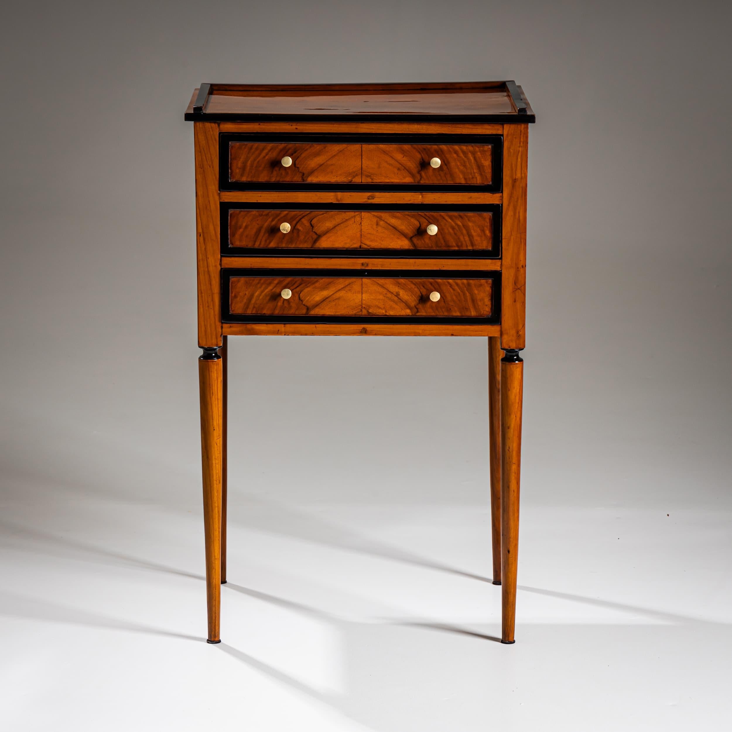 Neoclassical Delicate Tall-Legged Commode, circa 1800 For Sale