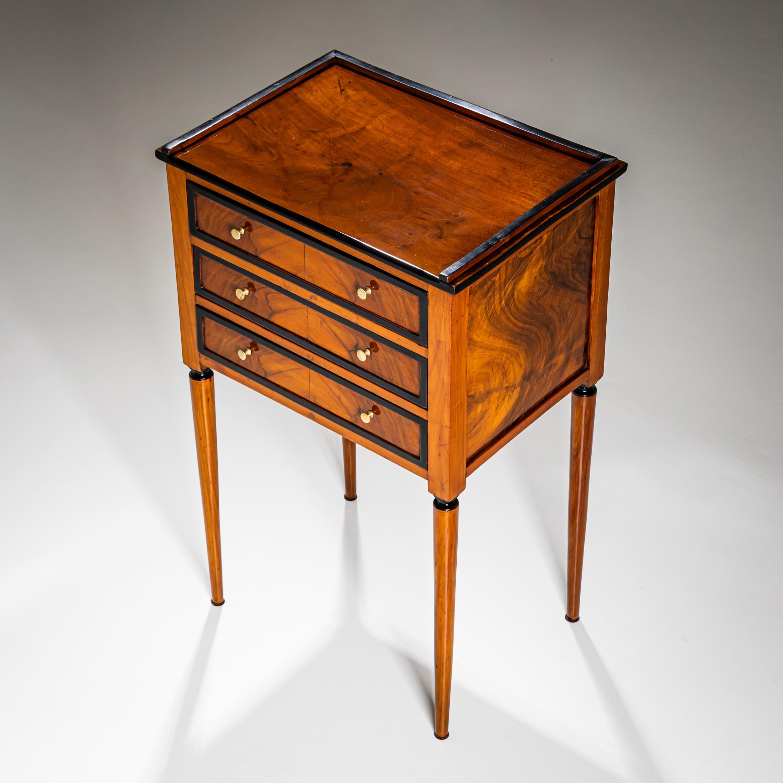 Polished Delicate Tall-Legged Commode, circa 1800 For Sale