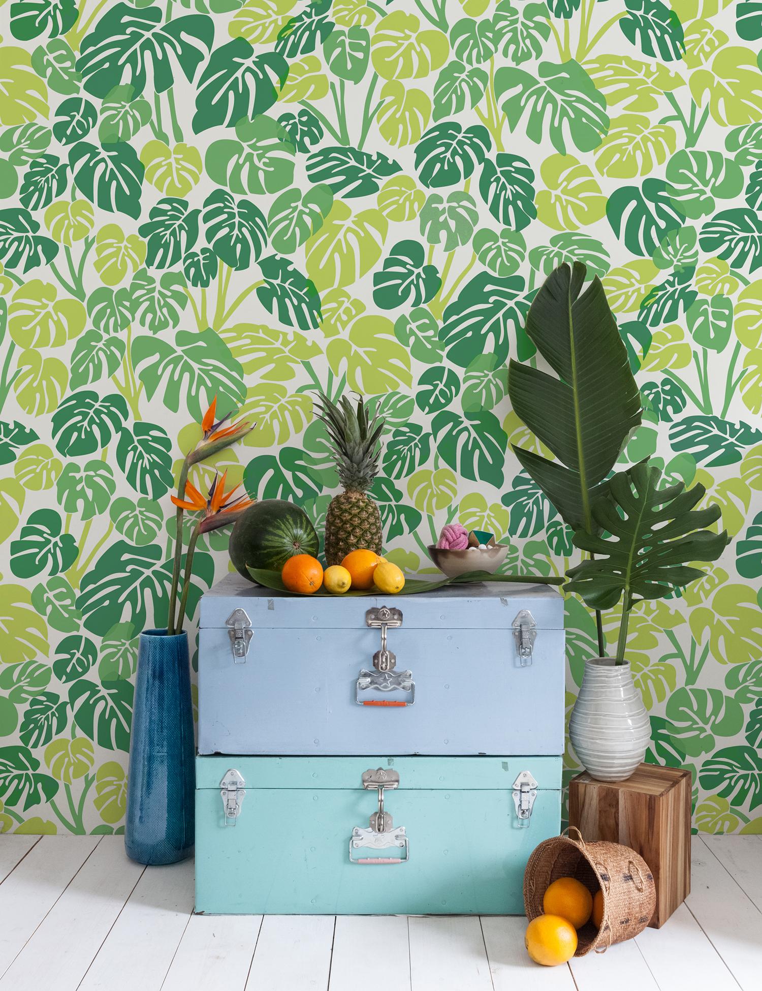 Deliciosa Designer Wallpaper in Bungalow 'Kelly, Chartreuse, and Lime Green' In New Condition For Sale In Brooklyn, NY