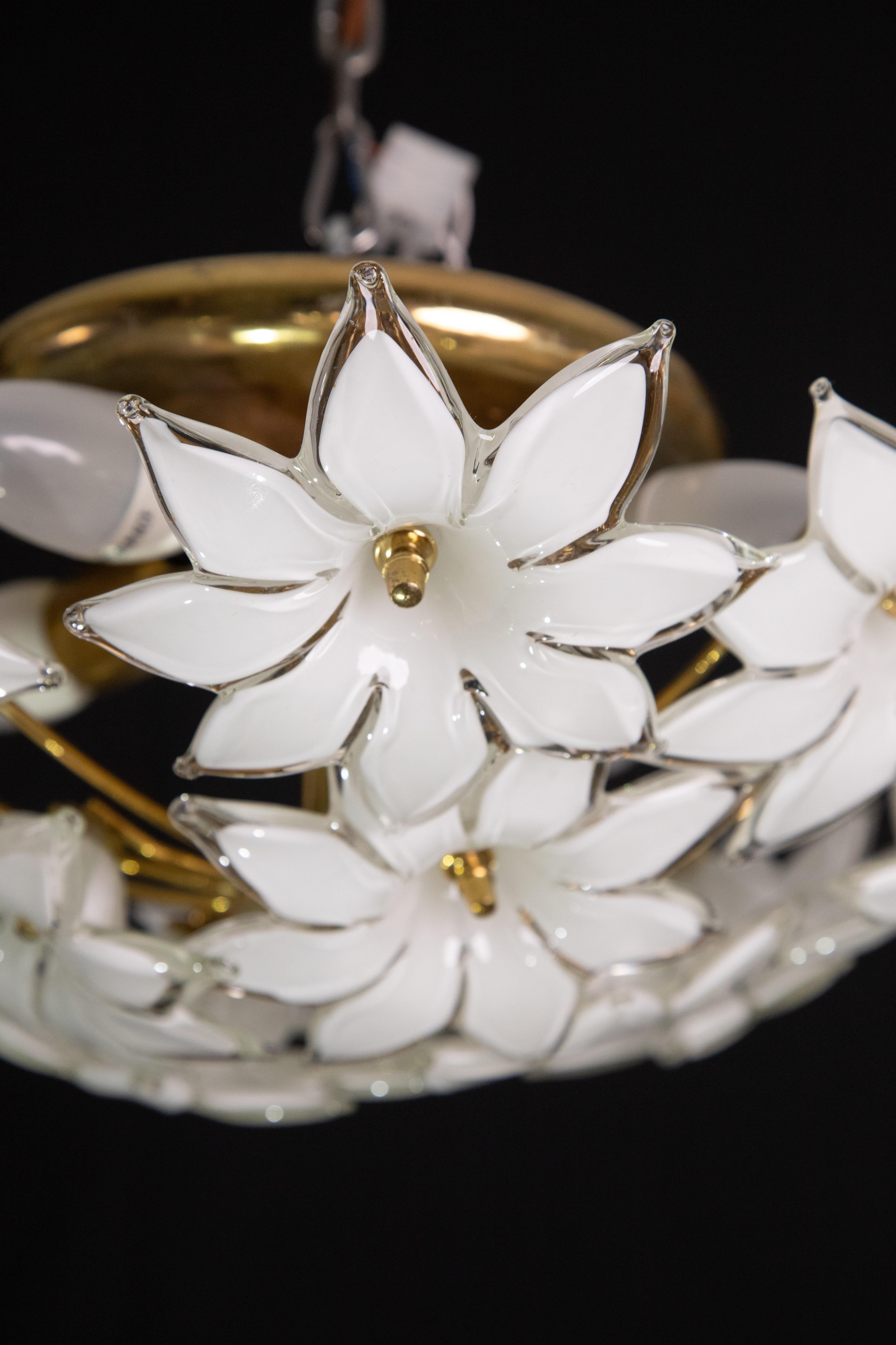 Delicious Murano Vintage Ceiling Light White Flowers, 1970s 4