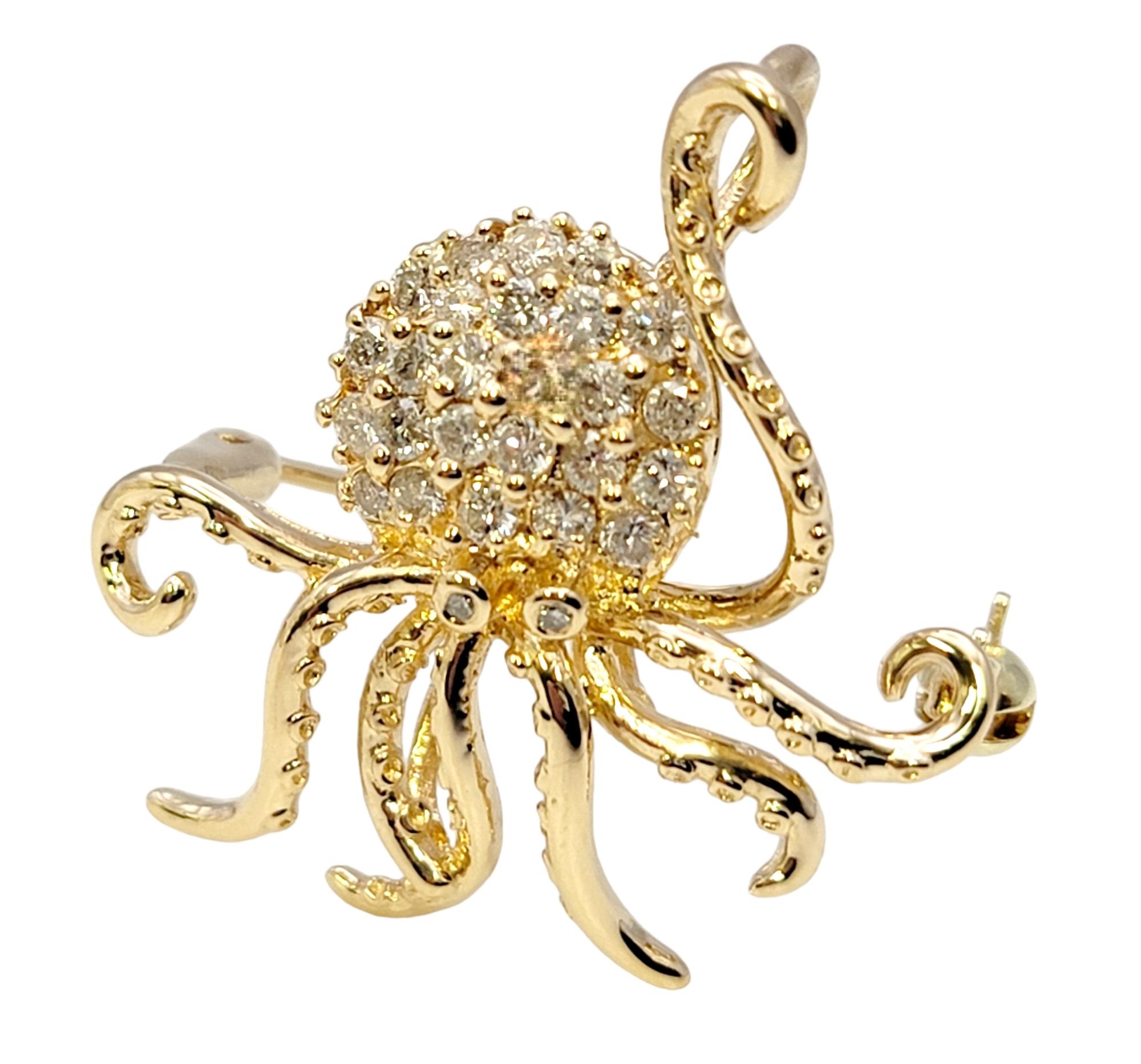 Contemporary Delightful 14 Karat Polished Yellow Gold Octopus Brooch / Pendant with Diamonds