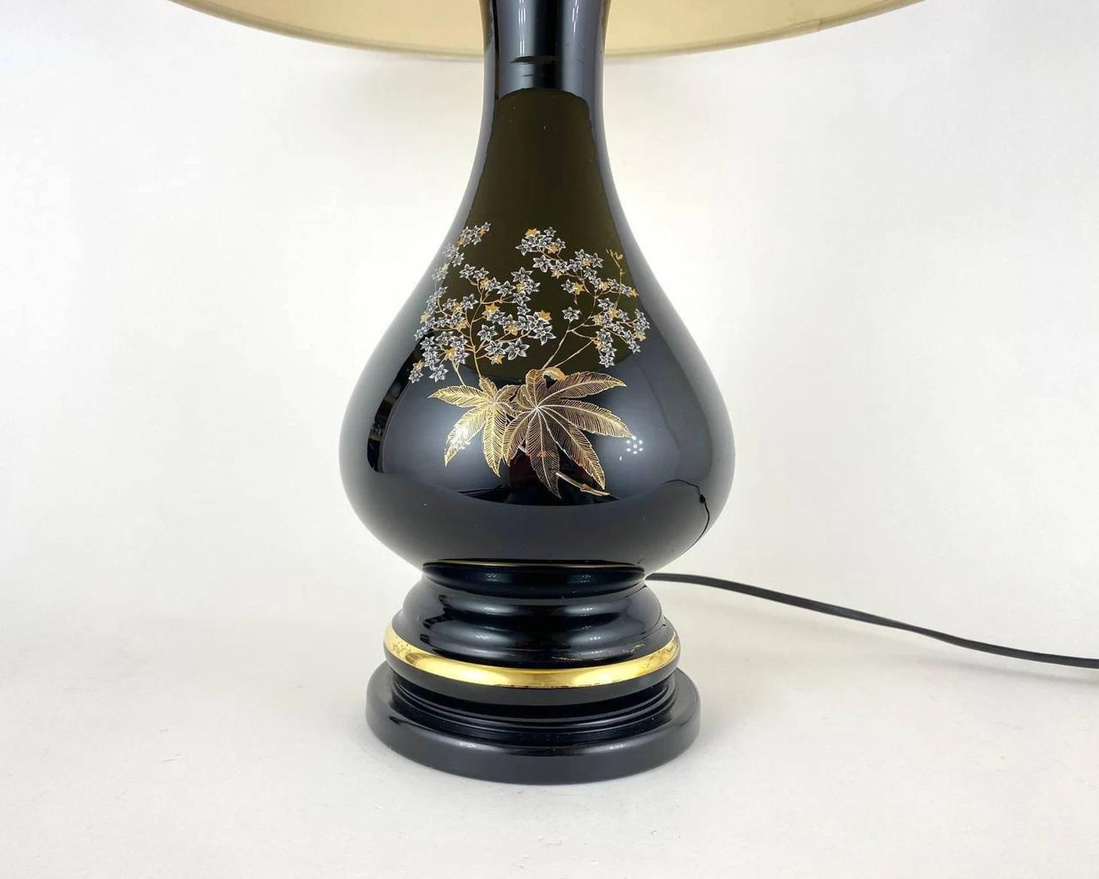 Mid-Century Modern Magnifique lampe de chevet française avec abat-jour en textile ivoire, 1970 en vente