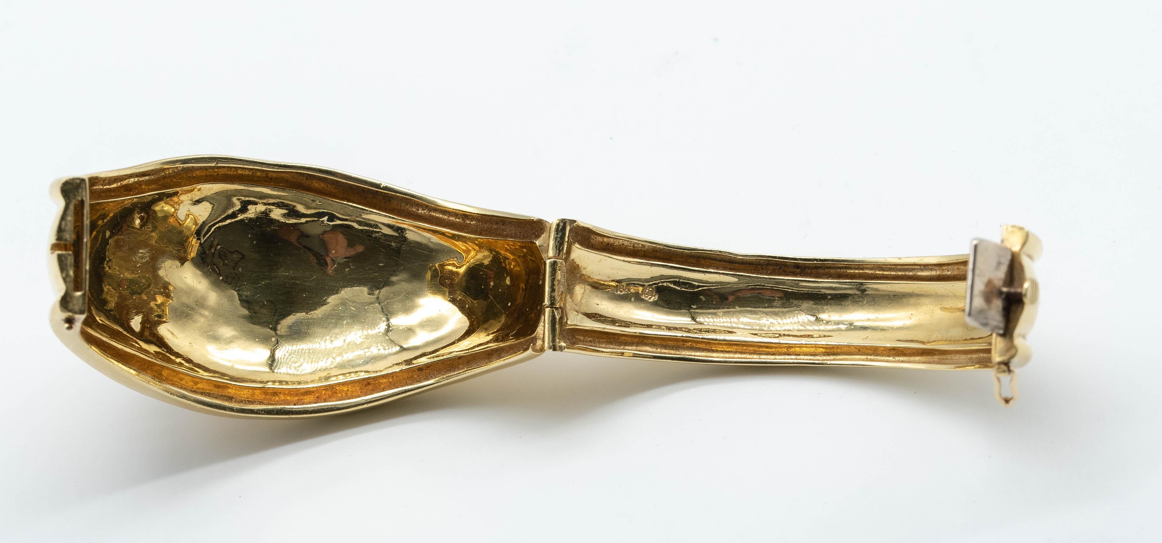 Delightful Frog Motif 18 Karat Gold Bangle Bracelet For Sale 6