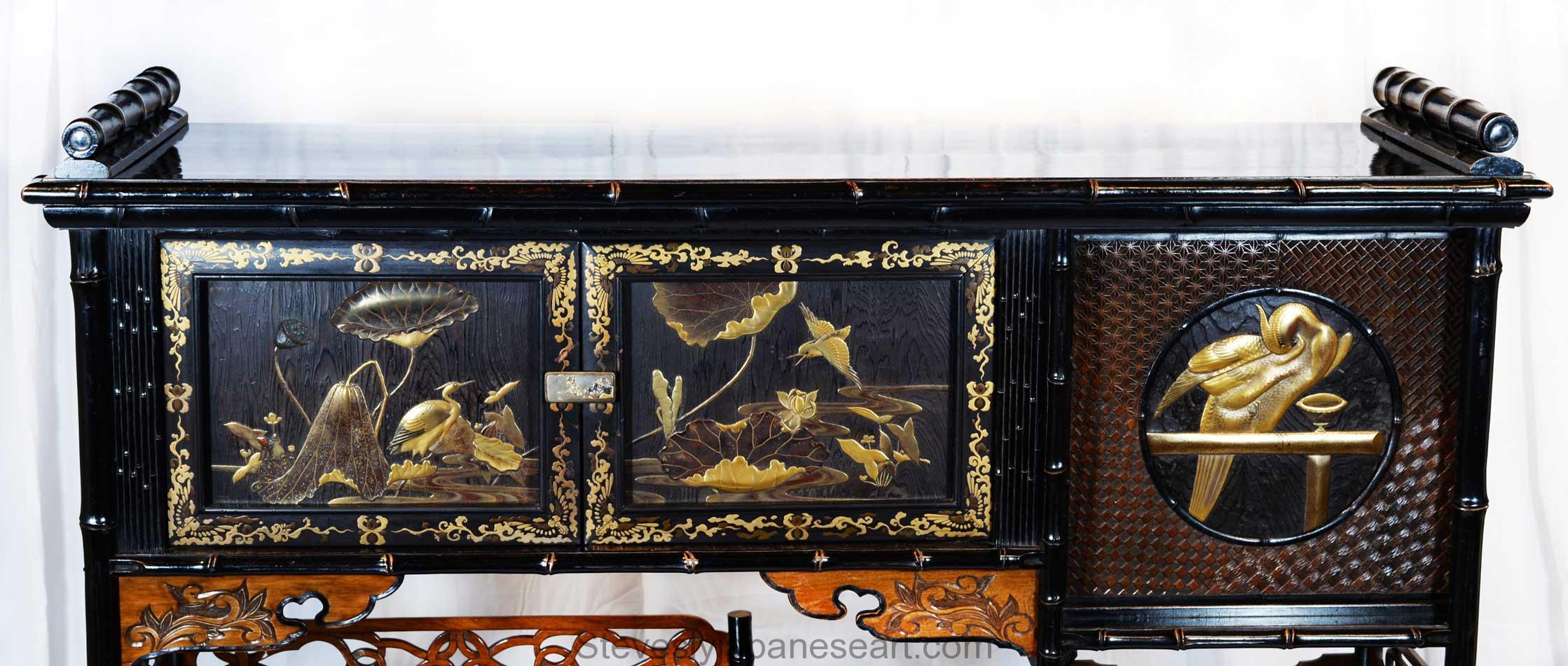 Delightful Japanese Bamboo Form Gold Lacquer Kazaridana Cabinet For Sale 3