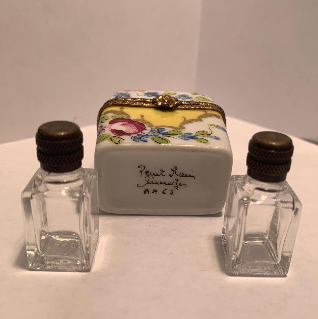 20th Century Delightful Limoges France Peint Main Porcelain Box and Two Perfume Bottle Trio