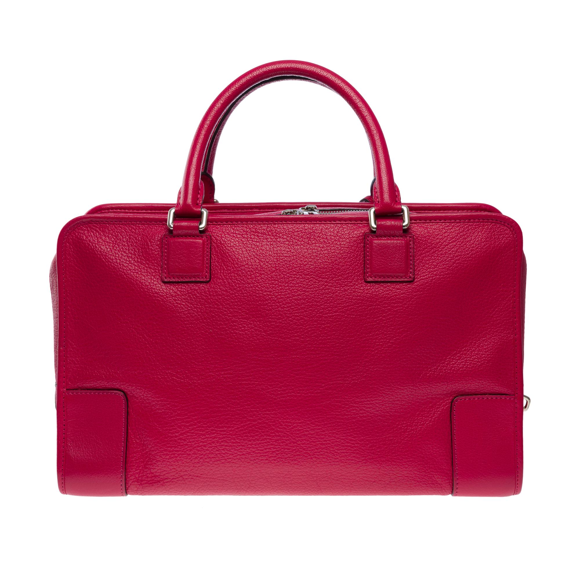 Women's Delightful Loewe Amazona 36 (GM) handbag in red leather, SHW For Sale