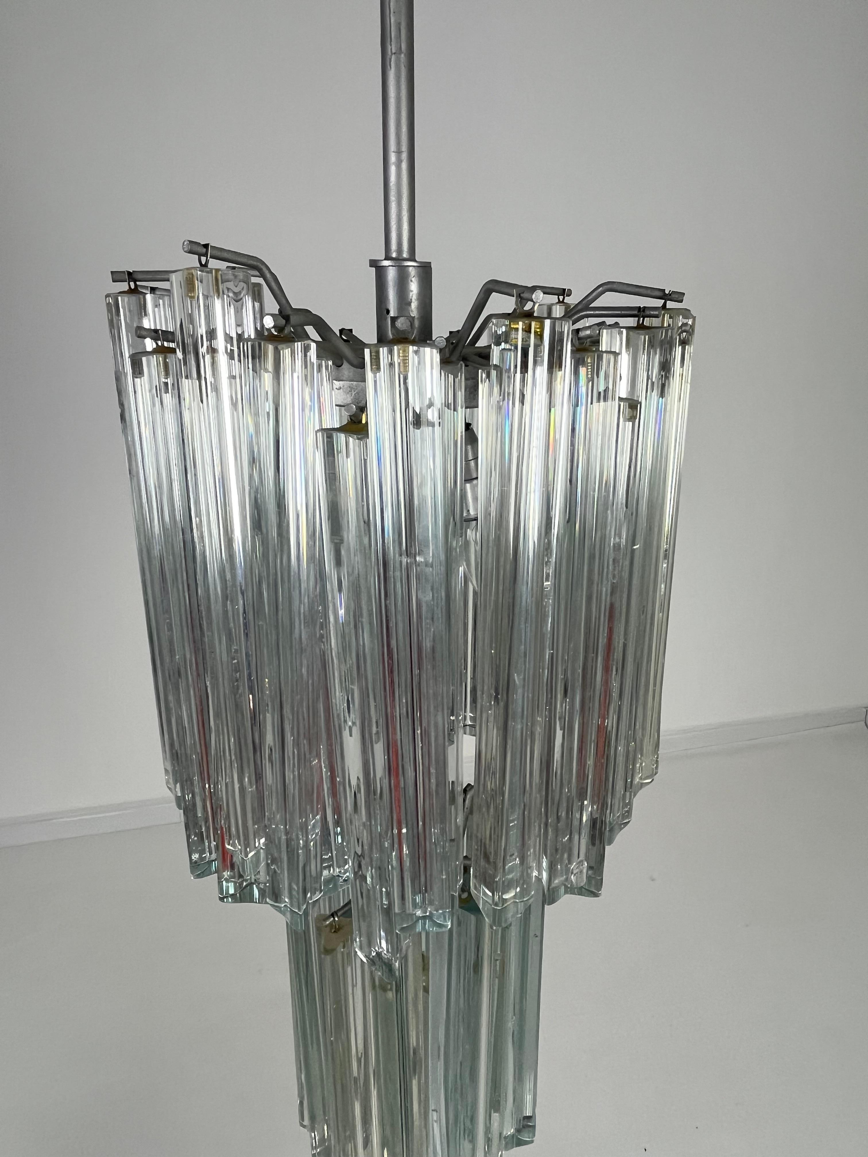 Metà XX secolo Delizioso lampadario a cascata in vetro di Murano Venini, anni '60 in vendita
