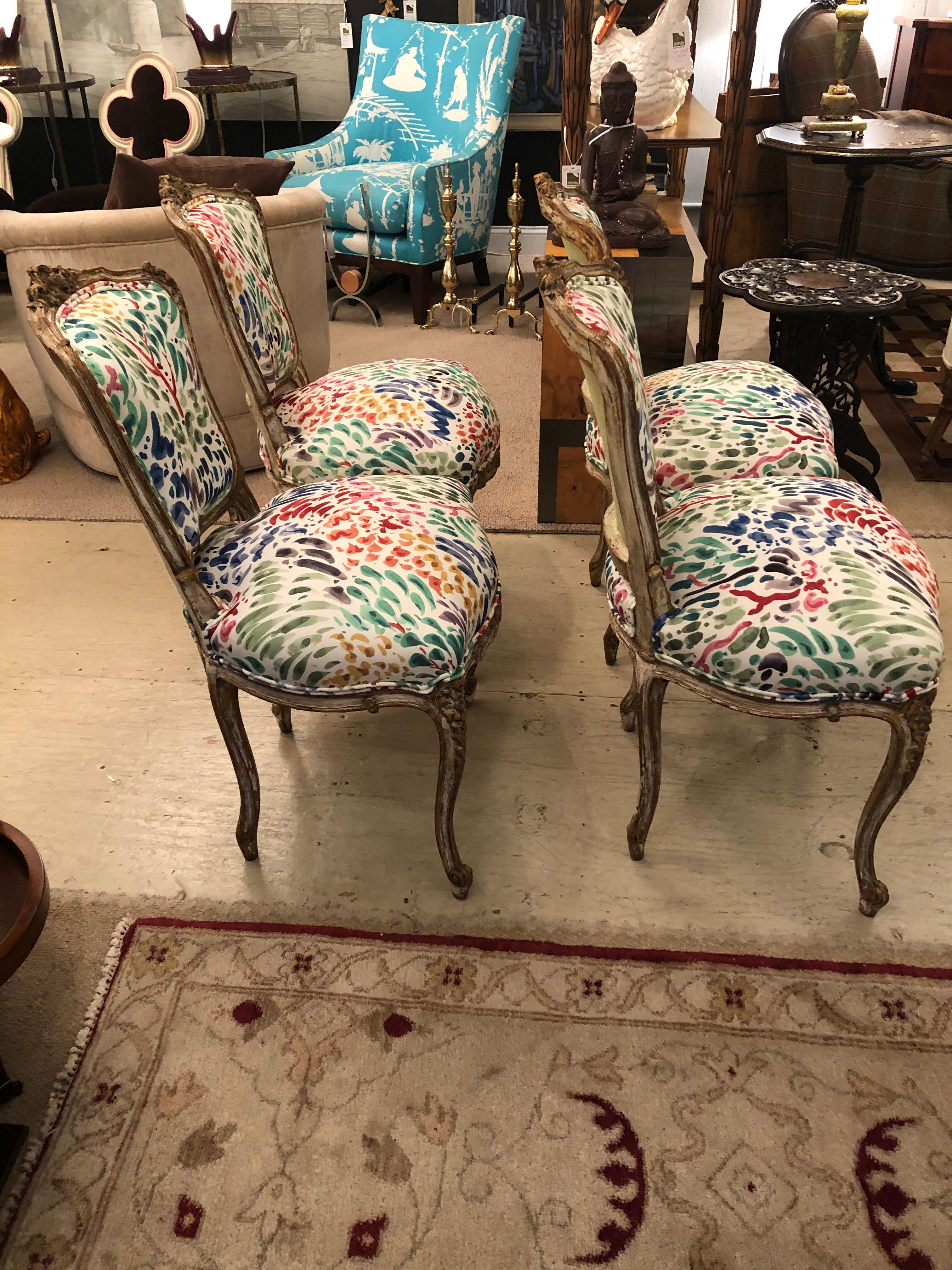 Delightful Updated Set of 4 Louis XVI French Painted Wood Dining Chairs In Good Condition In Hopewell, NJ