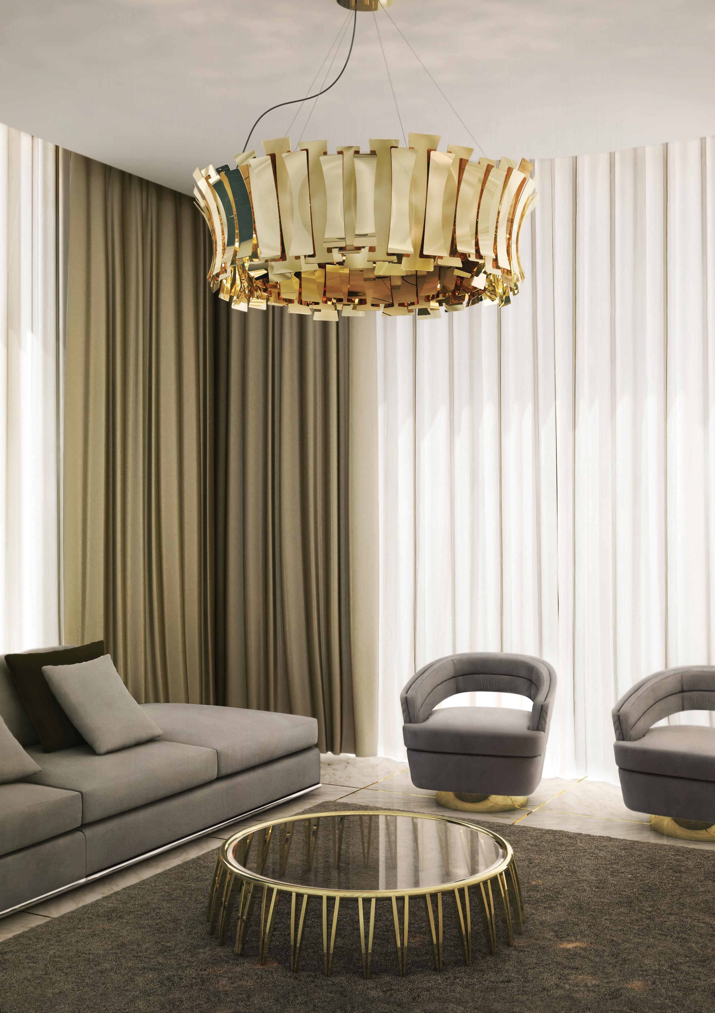Etta Round Pendant Light in Brass In New Condition For Sale In New York, NY