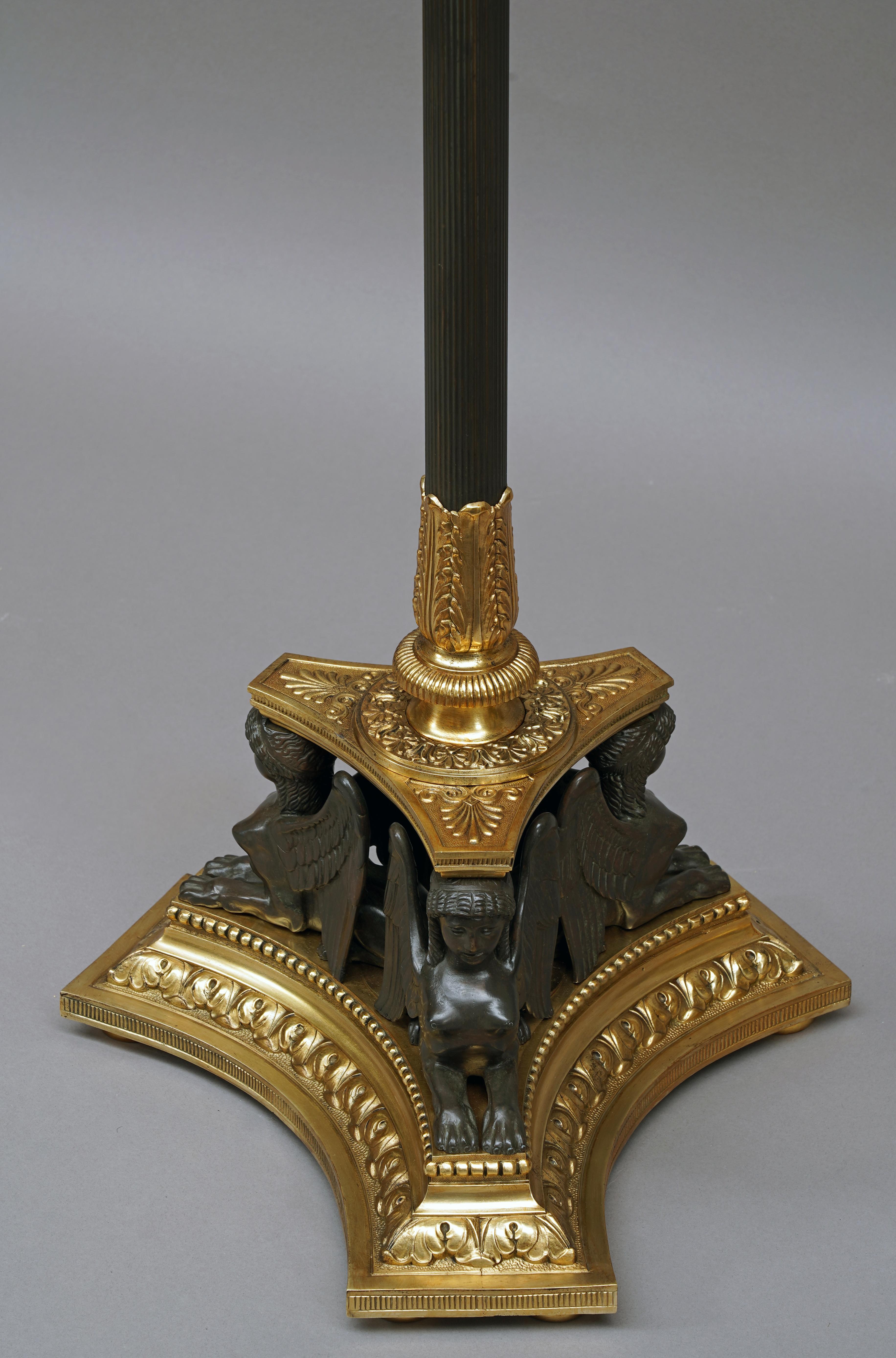 Delisle, Coppia di lampade da terra, Francia, circa 1950 In condizioni buone in vendita a PARIS, FR