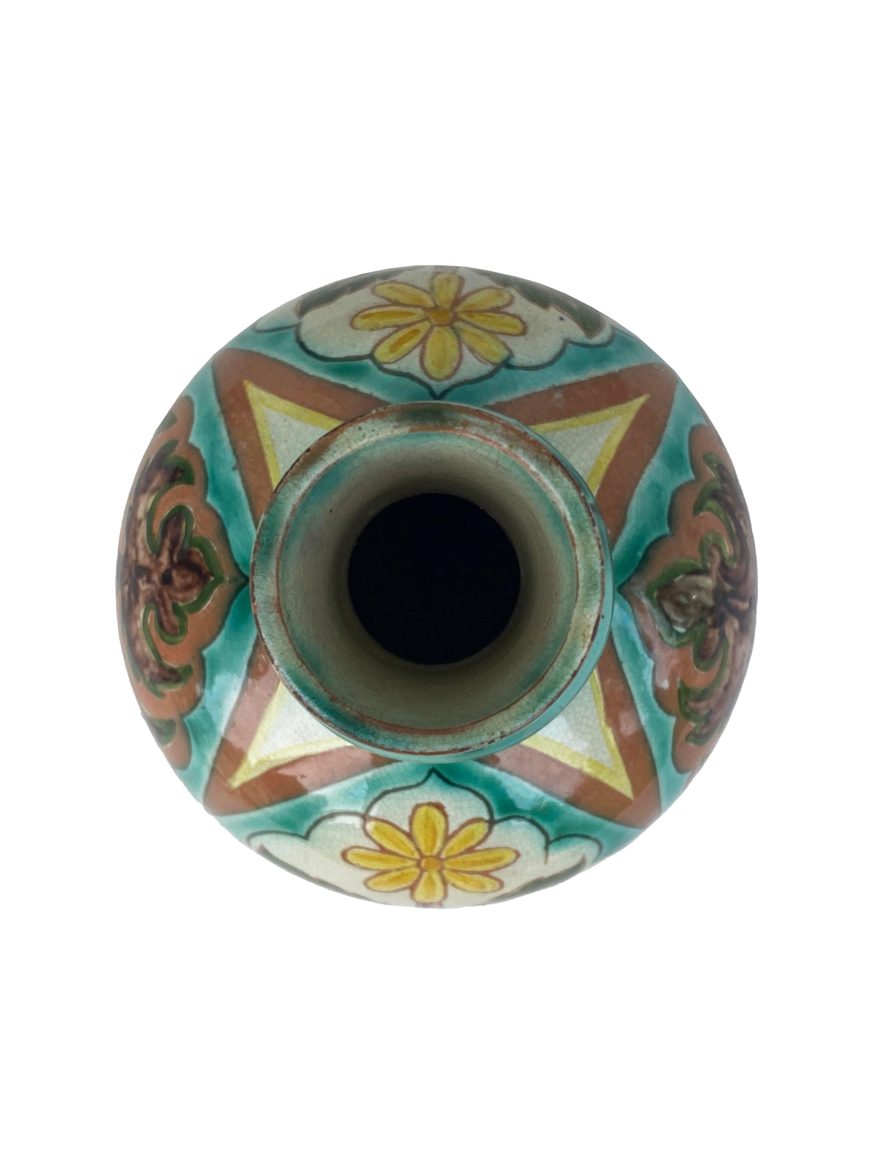 Smaltato Bottiglia di Della Robbia Pottery - Dalla collezione di Ann & Gordon Getty in vendita