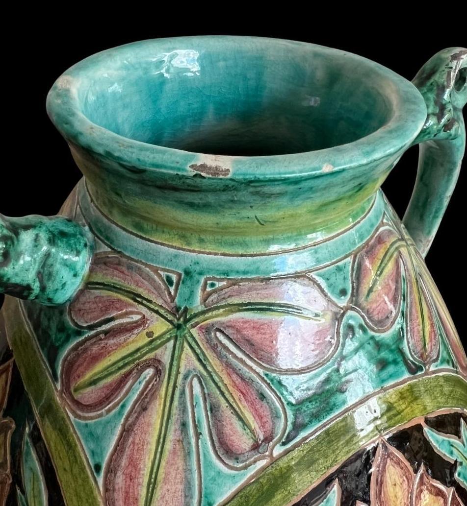 Della Robbia Vase In Good Condition In Chipping Campden, GB