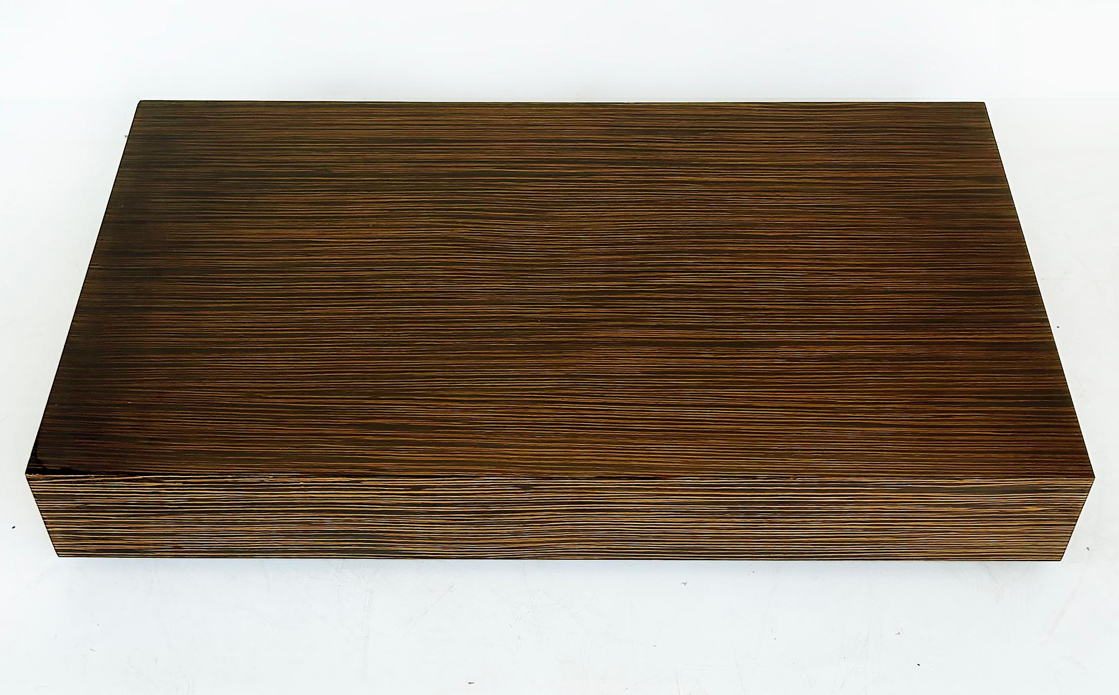 DellaRobbia Metro Coffee Cocktail Table by Javier Palomares, Italie en vente 4
