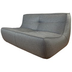 Dellarobbia "Rosen" Loveseat