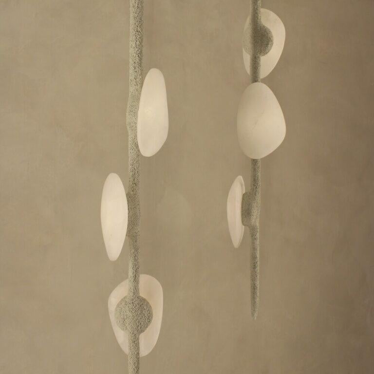 Autre Delphi Pendant VIII by Aver en vente