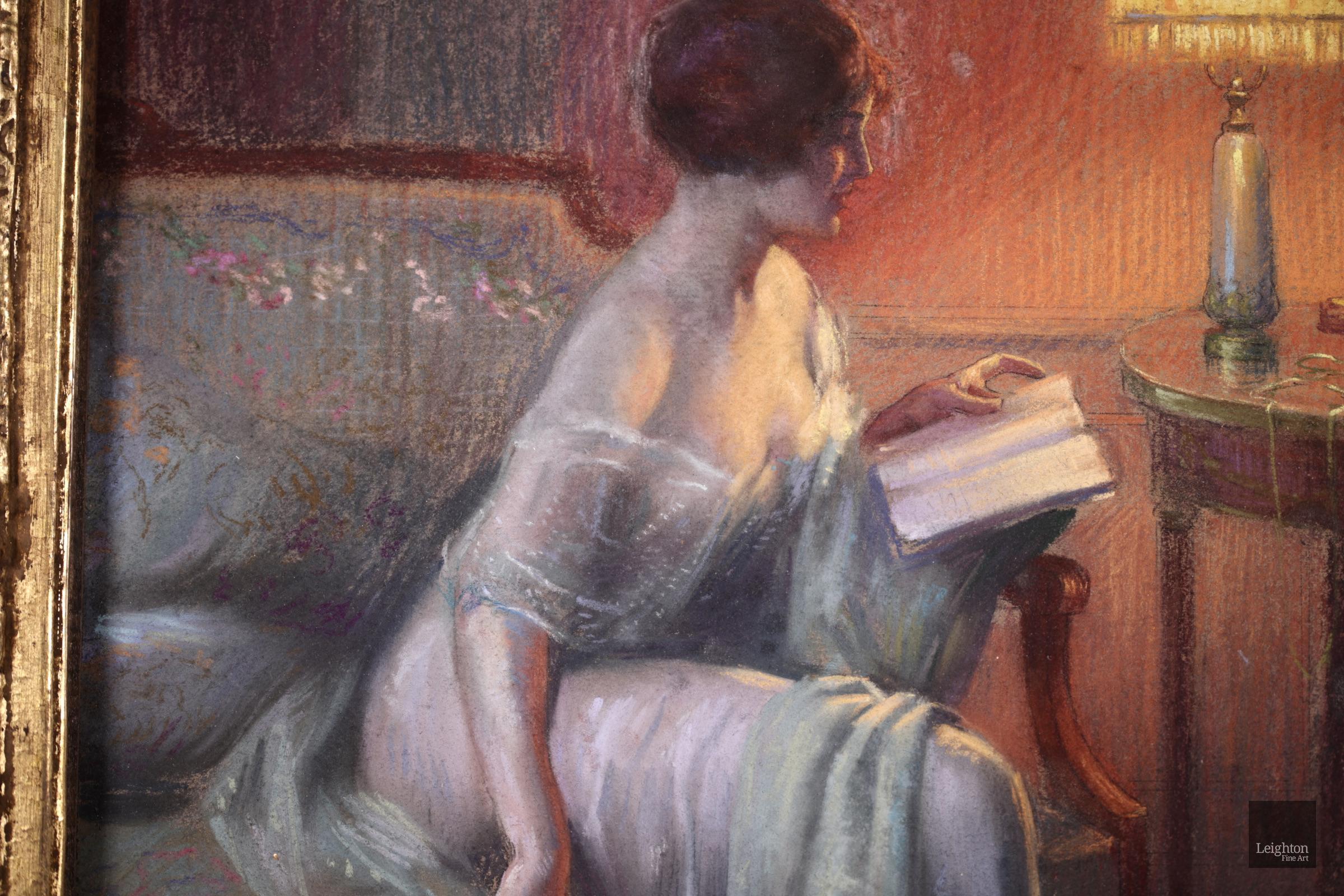 Une femme lisant - Academic Pastel, Figure in Interior by Delphin Enjolras For Sale 1