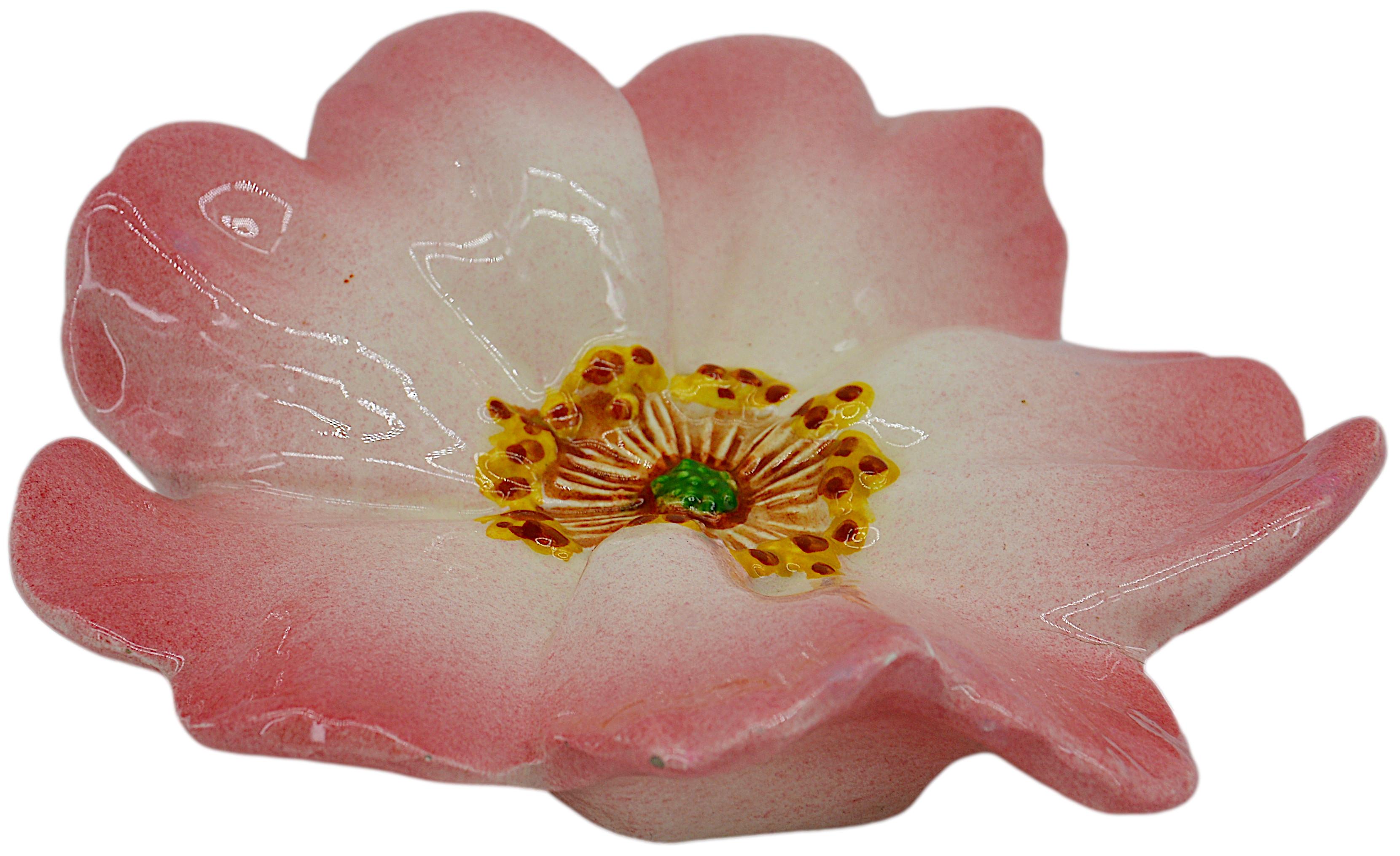 Blumenwandständer von Delphin Massier, Vallauris, Frankreich, Ende des 19. Jahrhunderts. Steingut. Diese Produktlinie von Delphin Massier ist in 