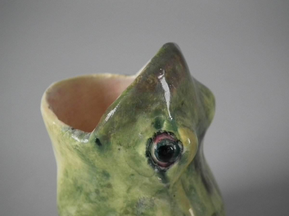 Delphin Massier Majolica Frog Posy Vase 7