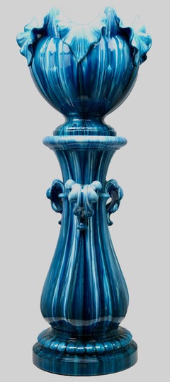 Delphin Massier Majolika Jardinière 'Pflanzgefäß und Stand', Vallauris