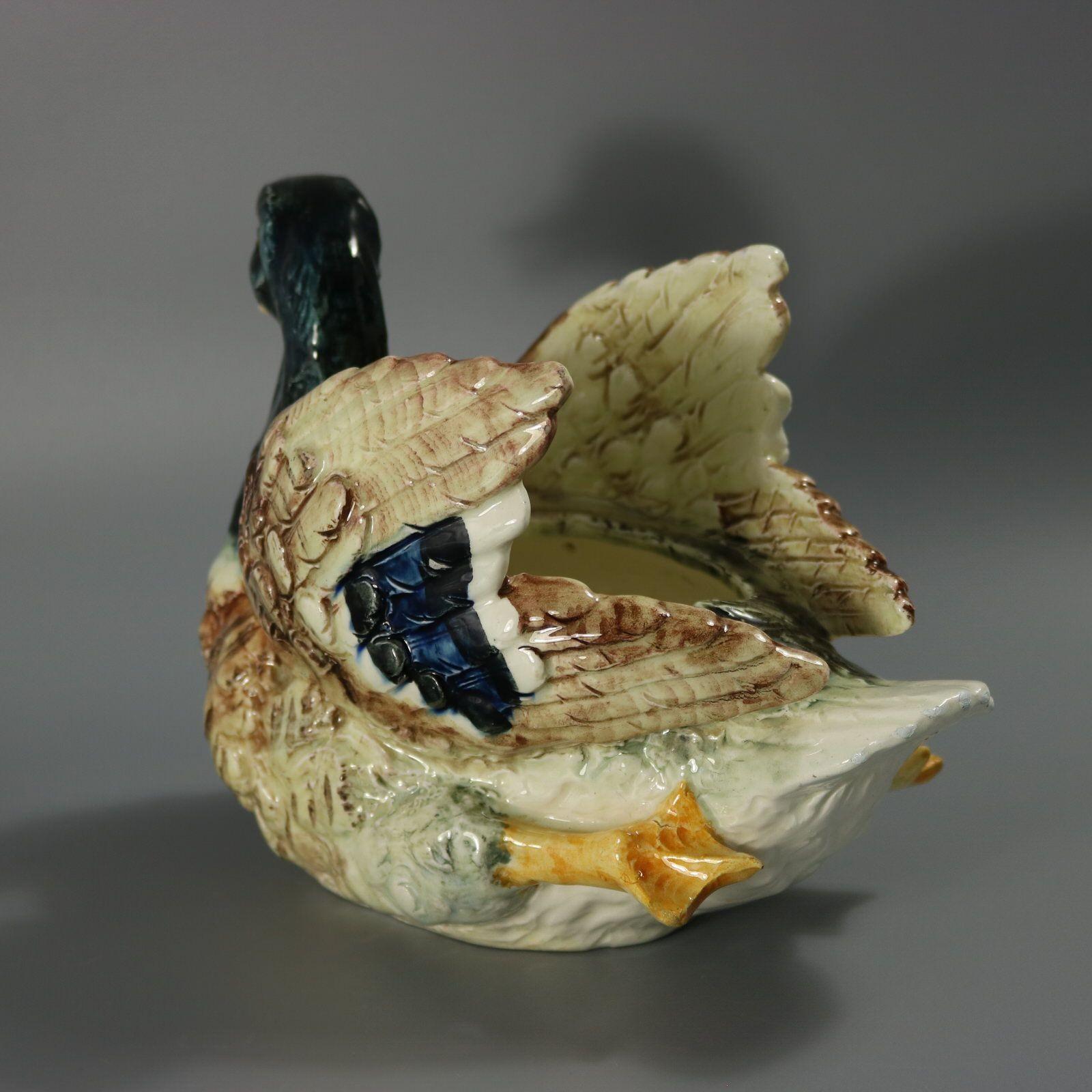 Fioriera in maiolica Delphin Massier con anatra reale in vendita 1