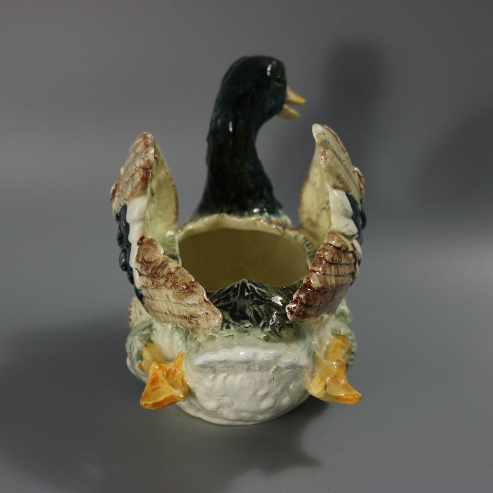 Fioriera in maiolica Delphin Massier con anatra reale in vendita 2