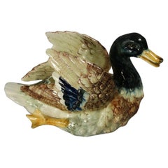 Fioriera in maiolica Delphin Massier con anatra reale