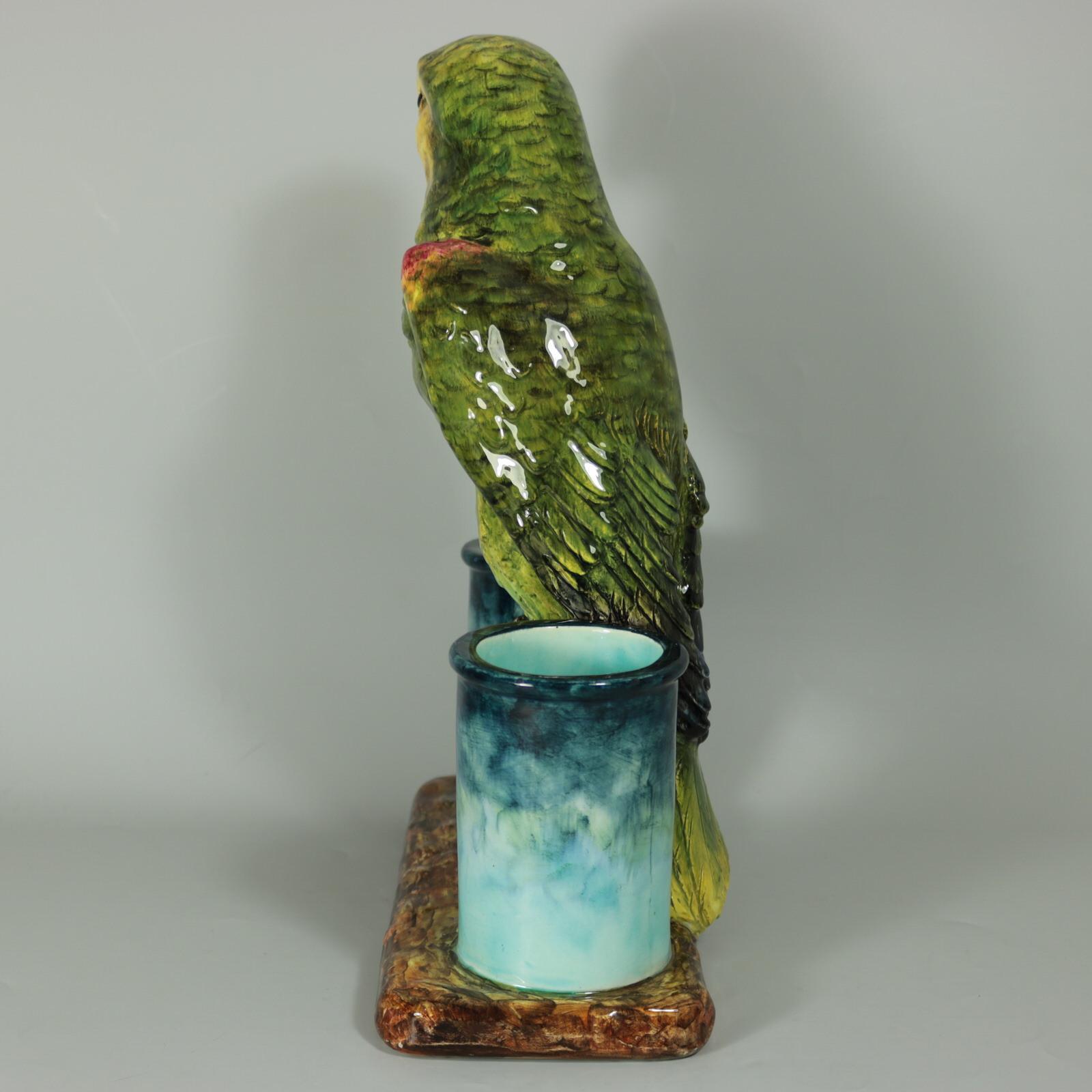green parrot lamp