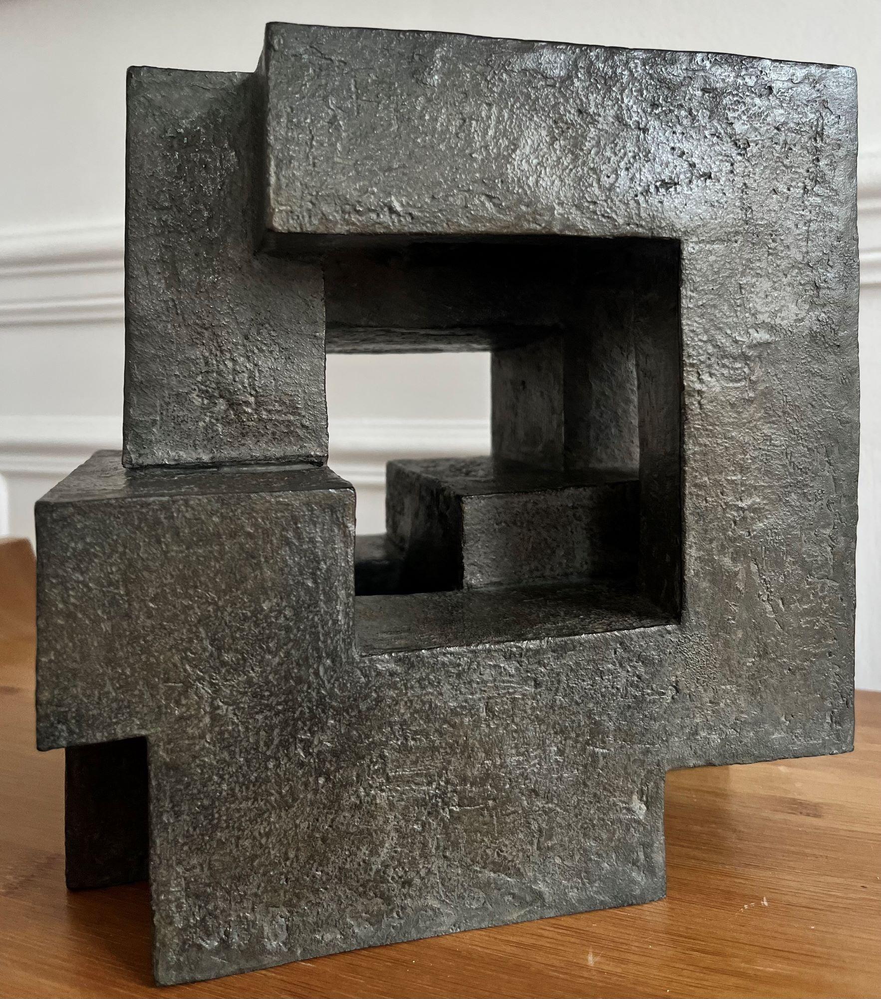 Block VIII di Delphine Brabant - Scultura astratta in bronzo, geometrica, nera 11