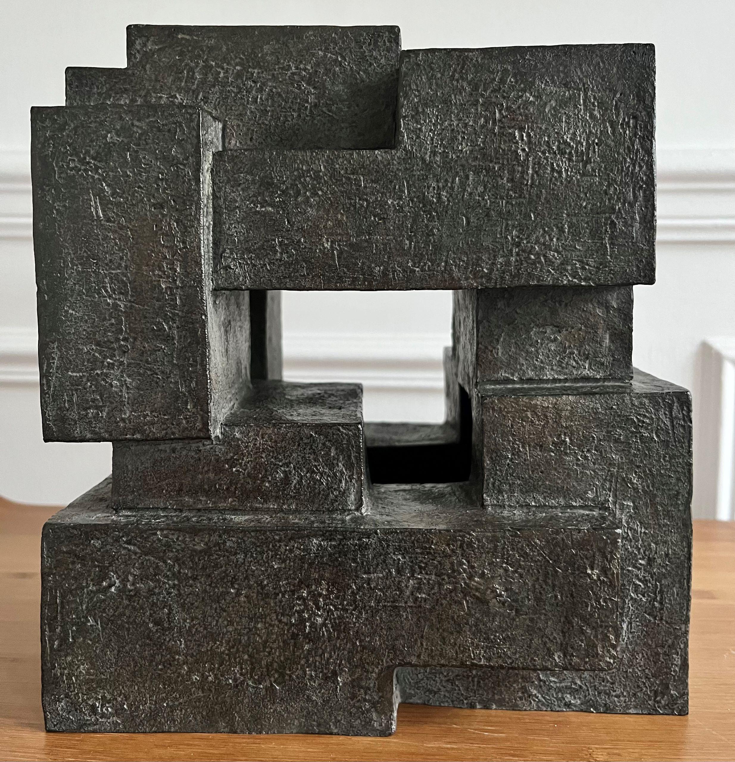 Block VIII di Delphine Brabant - Scultura astratta in bronzo, geometrica, nera 12