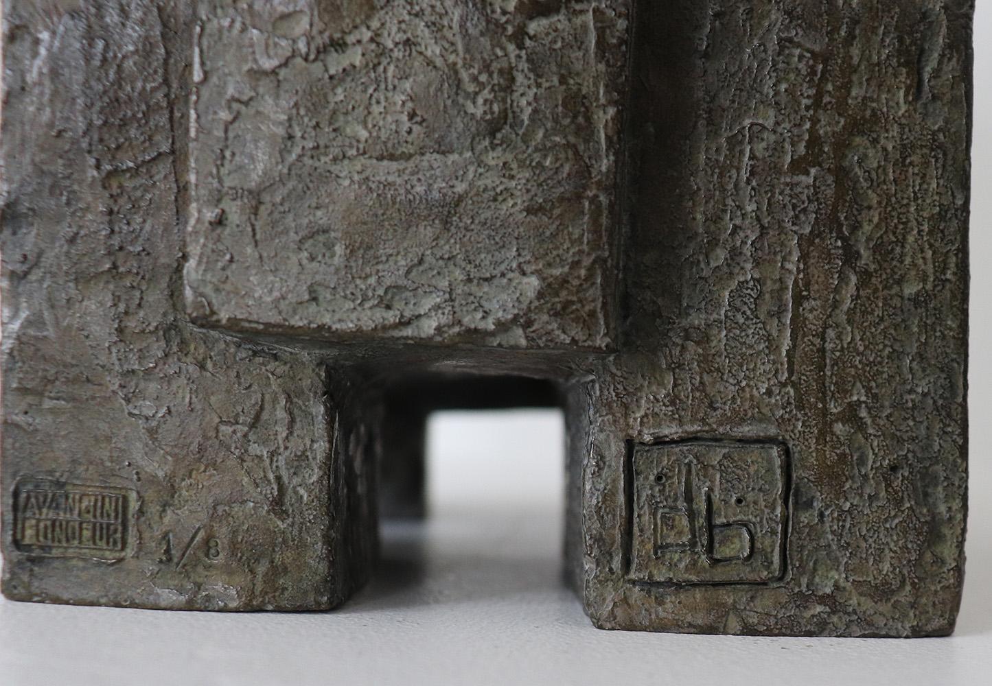 Abstrakte geometrische Bronzeskulptur Block XI von Delphine Brabant im Angebot 3