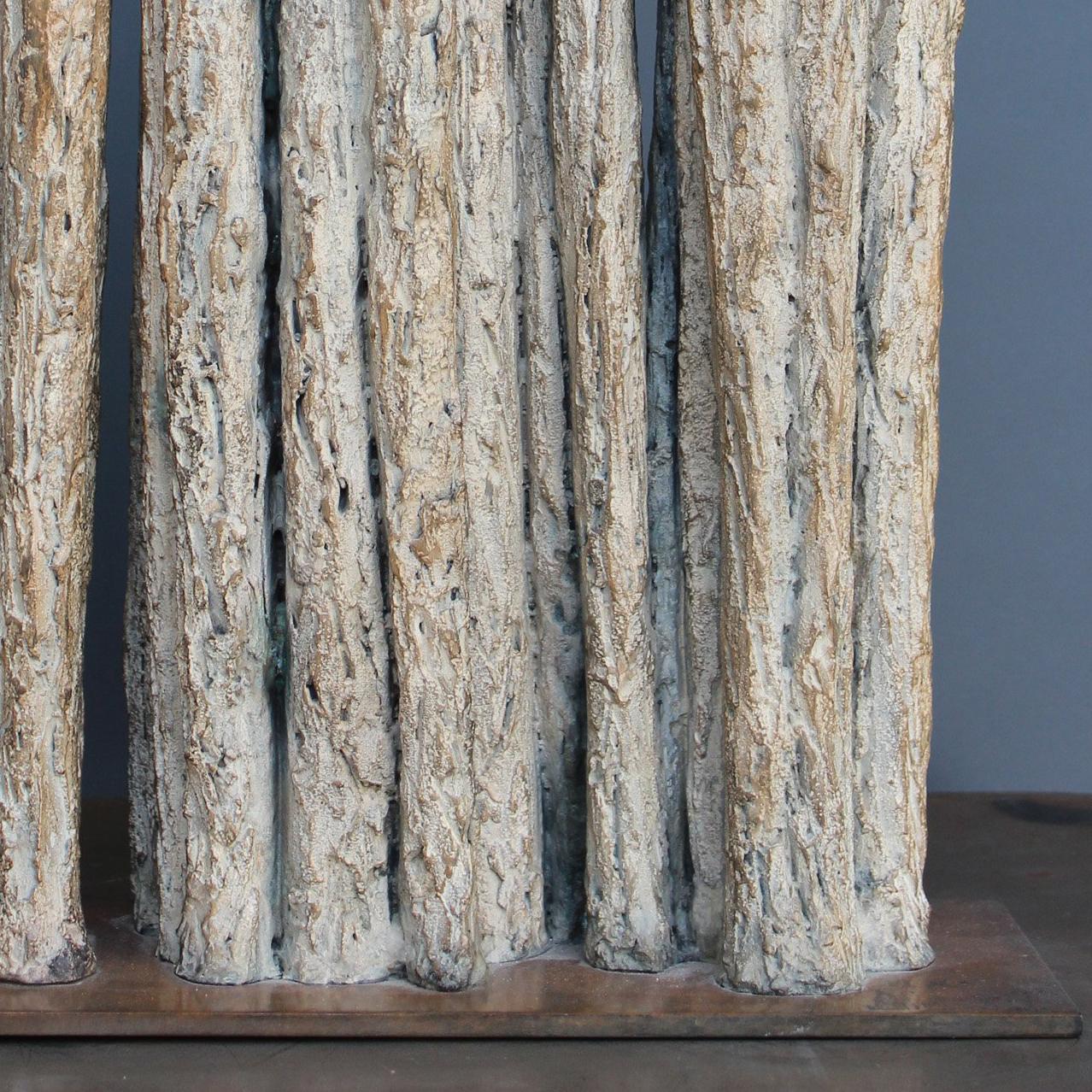 Invitation is a bronze sculpture by French contemporary artist Delphine Brabant. 
This work is part of the 