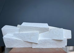 Low Wall, Plaster by D. Brabant - Contemporary Geometric Abstract Sculpture