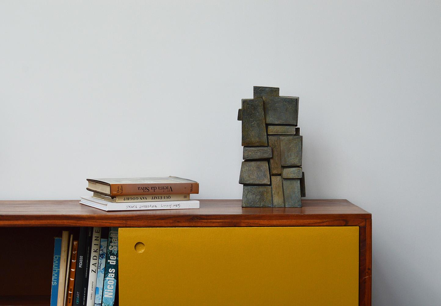 Unity I by Delphine Brabant - Abstract geometric bronze sculpture, balance, form For Sale 1