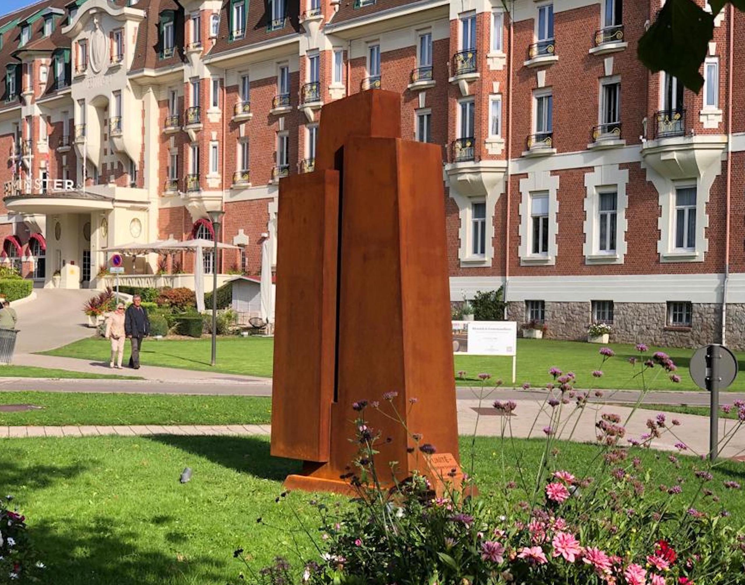 Unity II by Delphine Brabant - Abstract sculpture, corten steel, monumental For Sale 4