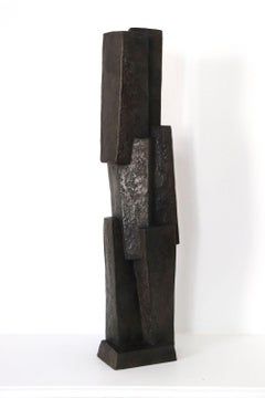 Unity III de Delphine Brabant, sculpture géométrique abstraite en bronze, équilibre