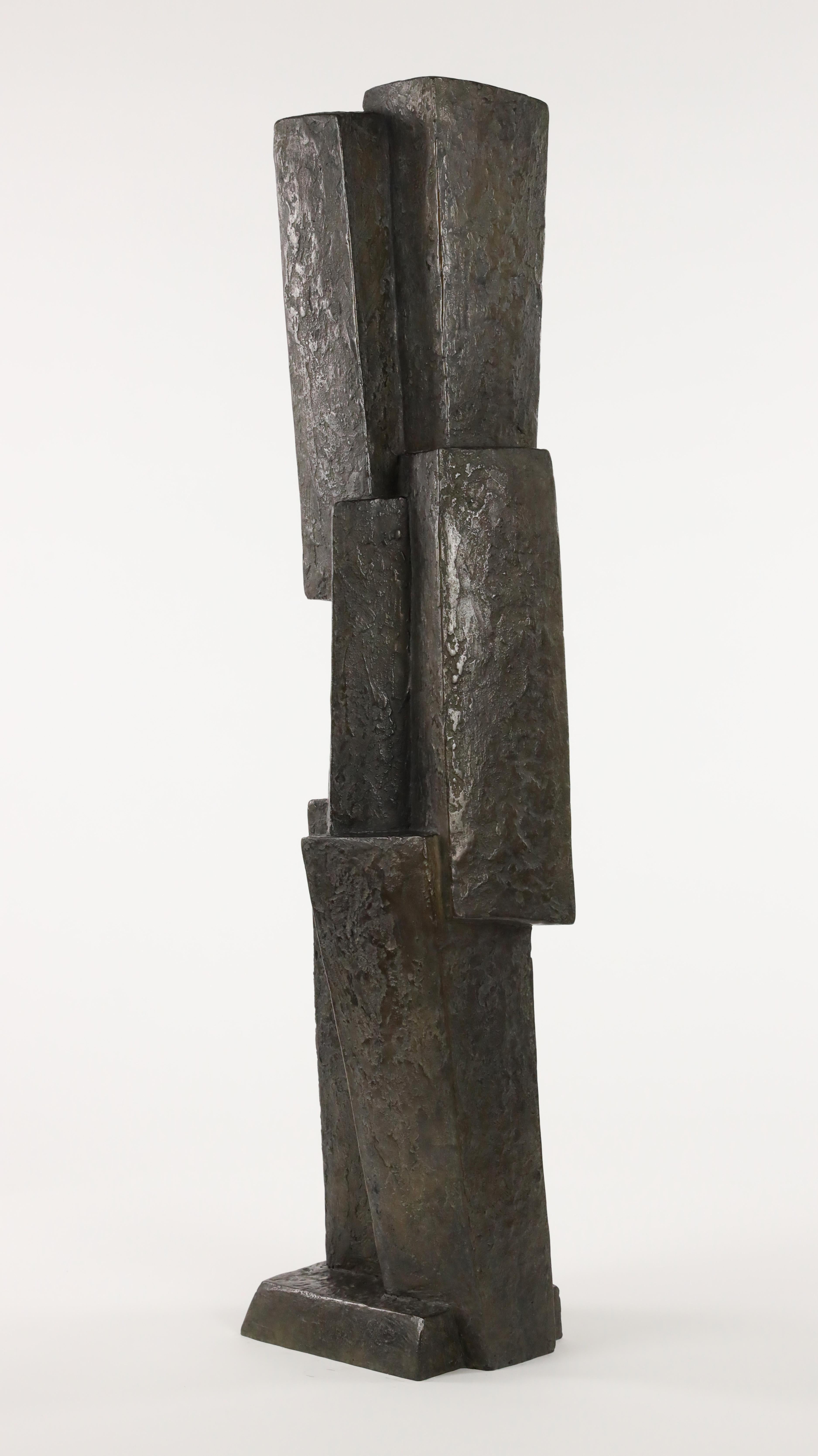 Unity III de Delphine Brabant - Sculpture géométrique abstraite, colonne en bronze en vente 9